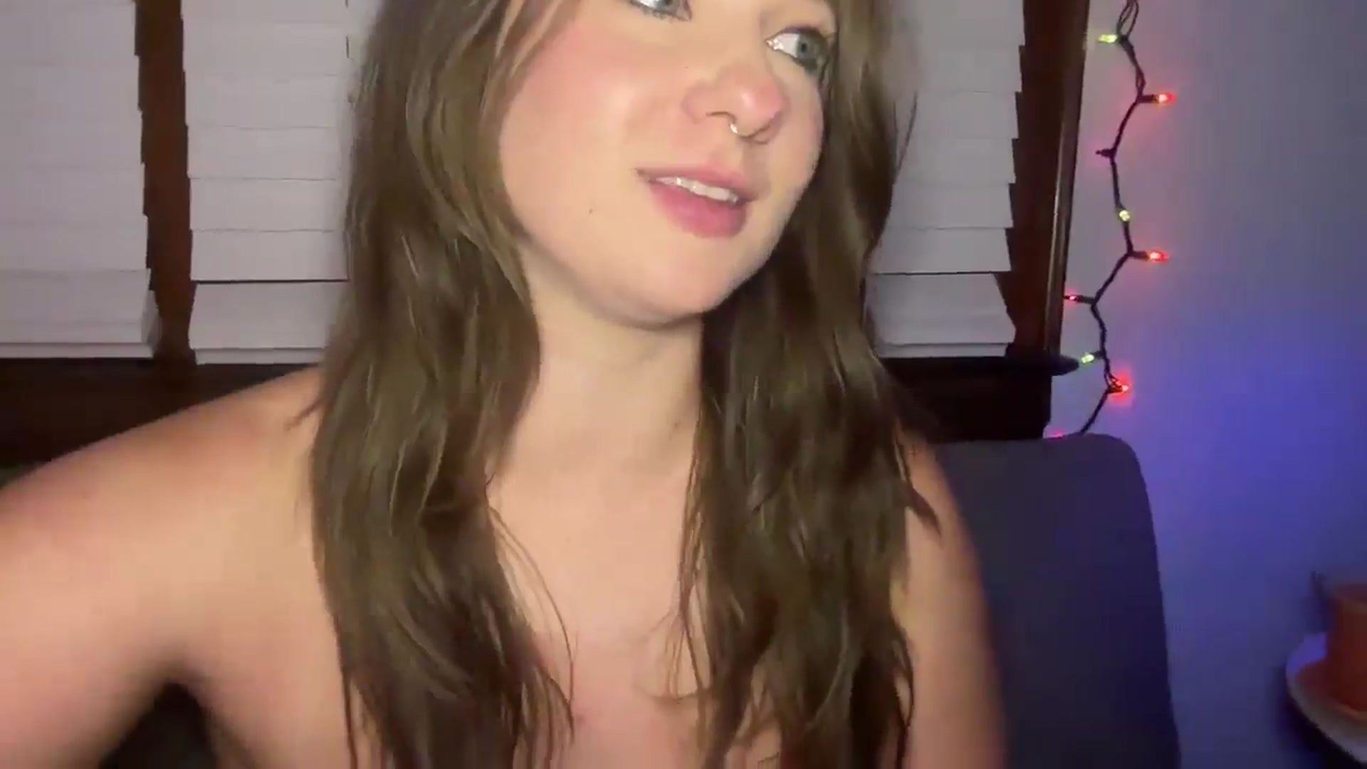 Gallery image thumbnail from Jane_Fern's myfreecams stream on, 09/10/2024, 04:57 image 13 of 20