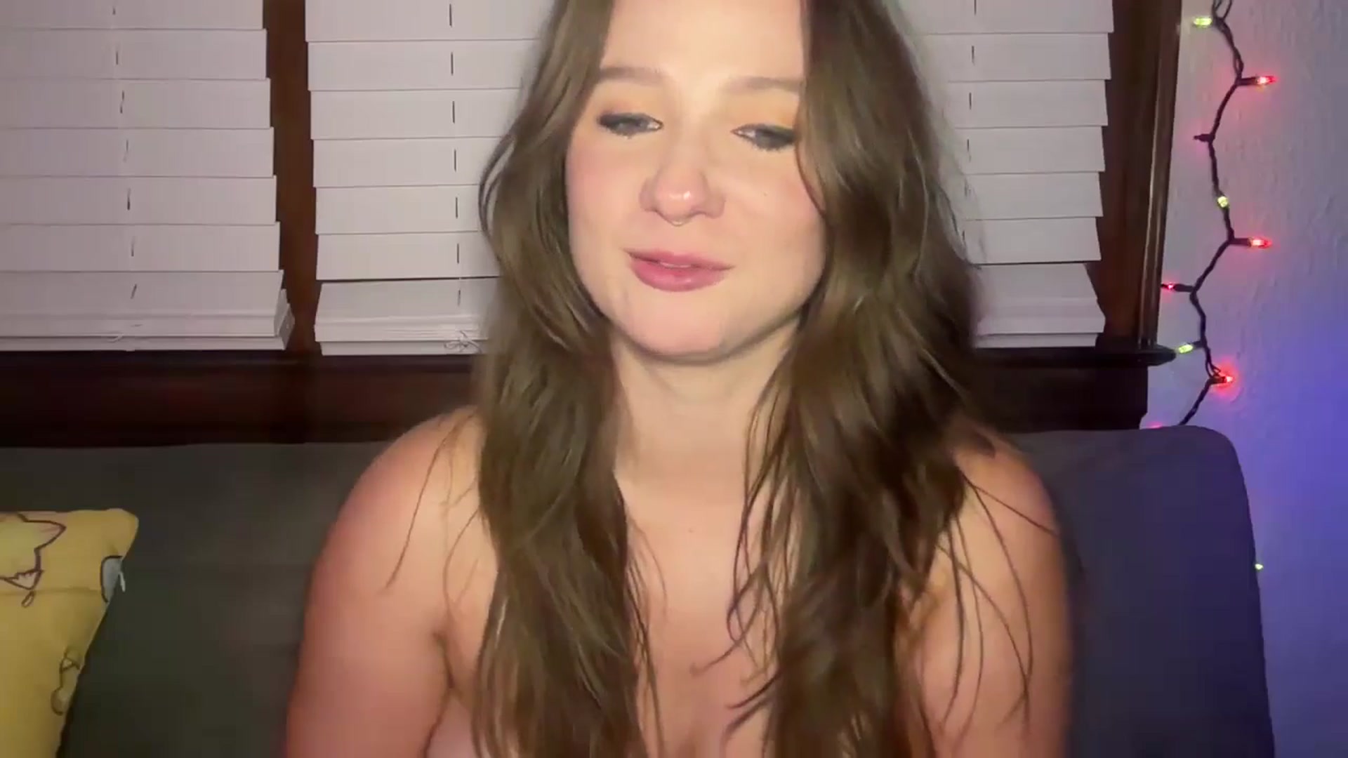 Gallery image thumbnail from Jane_Fern's myfreecams stream on, 09/10/2024, 04:57 image 10 of 20