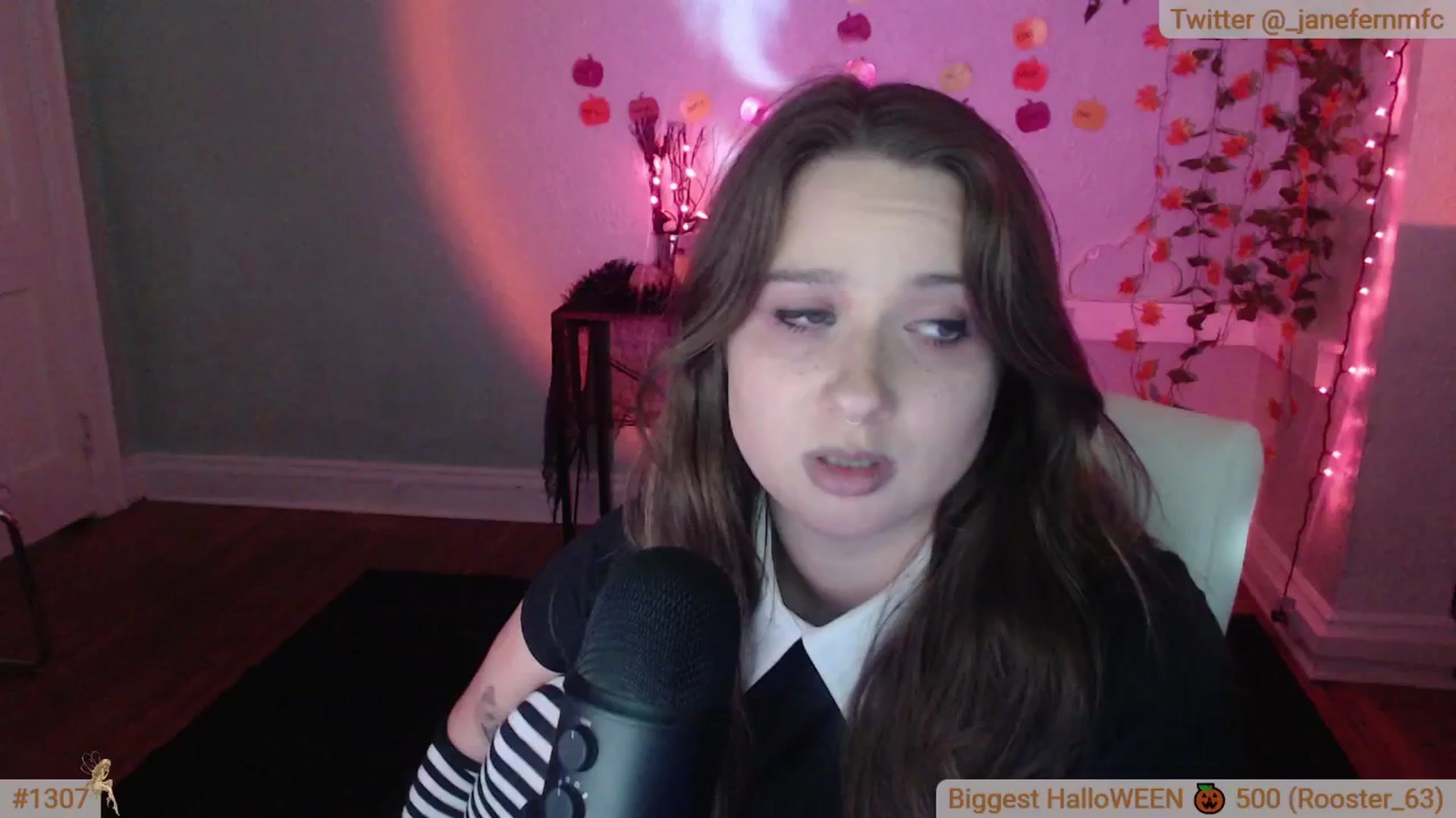 Gallery image thumbnail from Jane_Fern's myfreecams stream on, 10/15/2024, 05:22 image 16 of 20