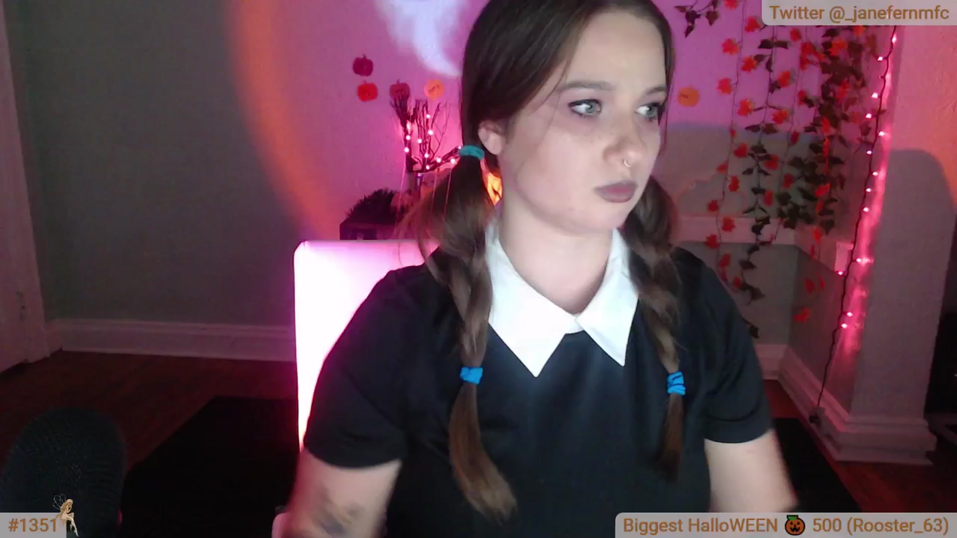 Gallery image thumbnail from Jane_Fern's myfreecams stream on, 10/15/2024, 05:22 image 11 of 20