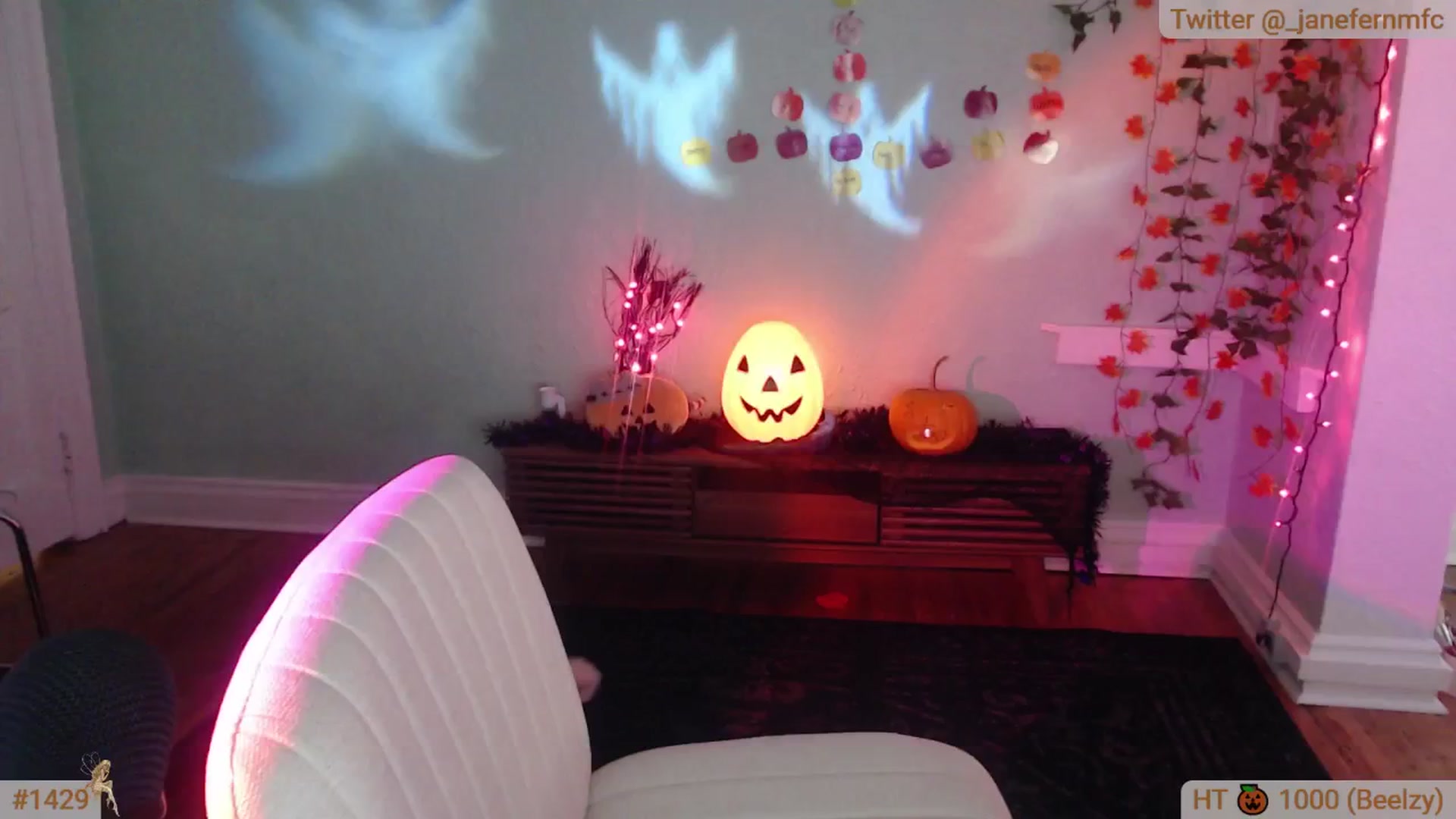 Gallery image thumbnail from Jane_Fern's myfreecams stream on, 10/29/2024, 04:25 image 18 of 20