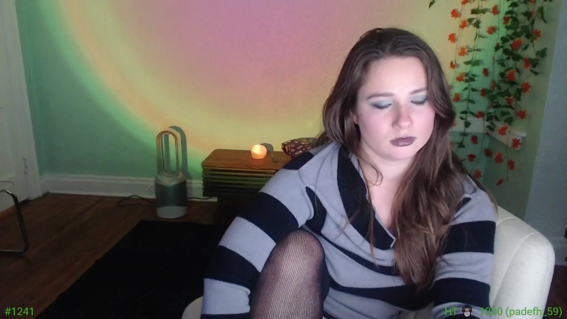 Gallery image thumbnail from Jane_Fern's myfreecams stream on, 12/27/2024, 05:44 image 8 of 20