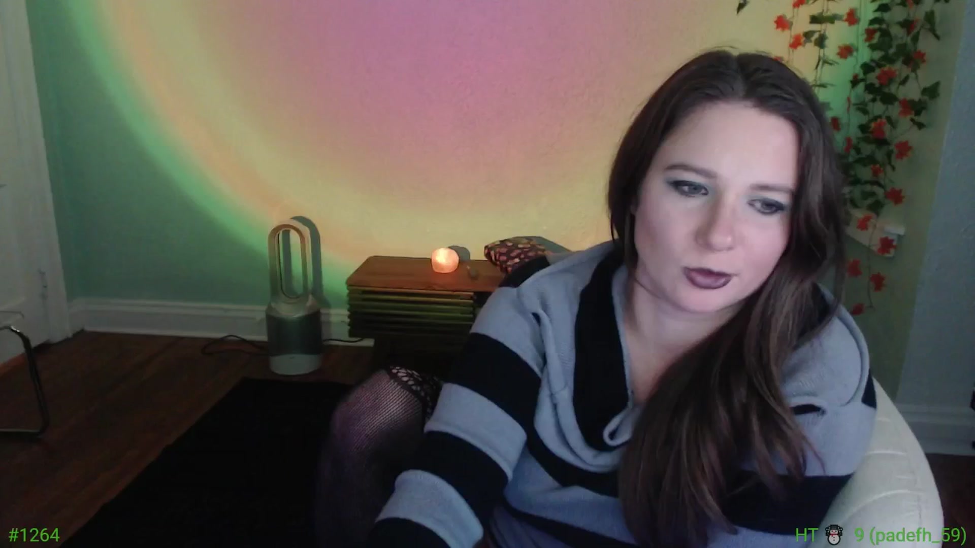 Gallery image thumbnail from Jane_Fern's myfreecams stream on, 12/27/2024, 05:44 image 7 of 20