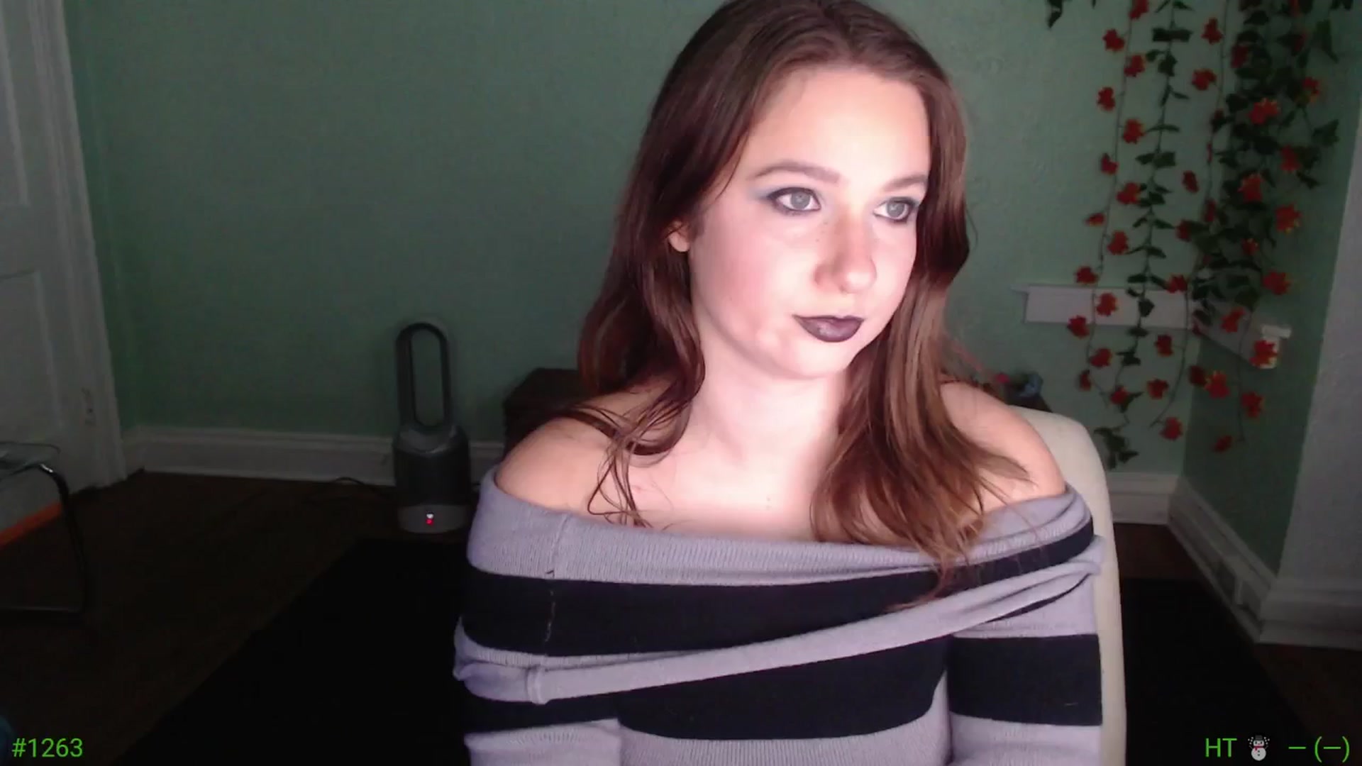 Gallery image thumbnail from Jane_Fern's myfreecams stream on, 12/27/2024, 05:44 image 1 of 20