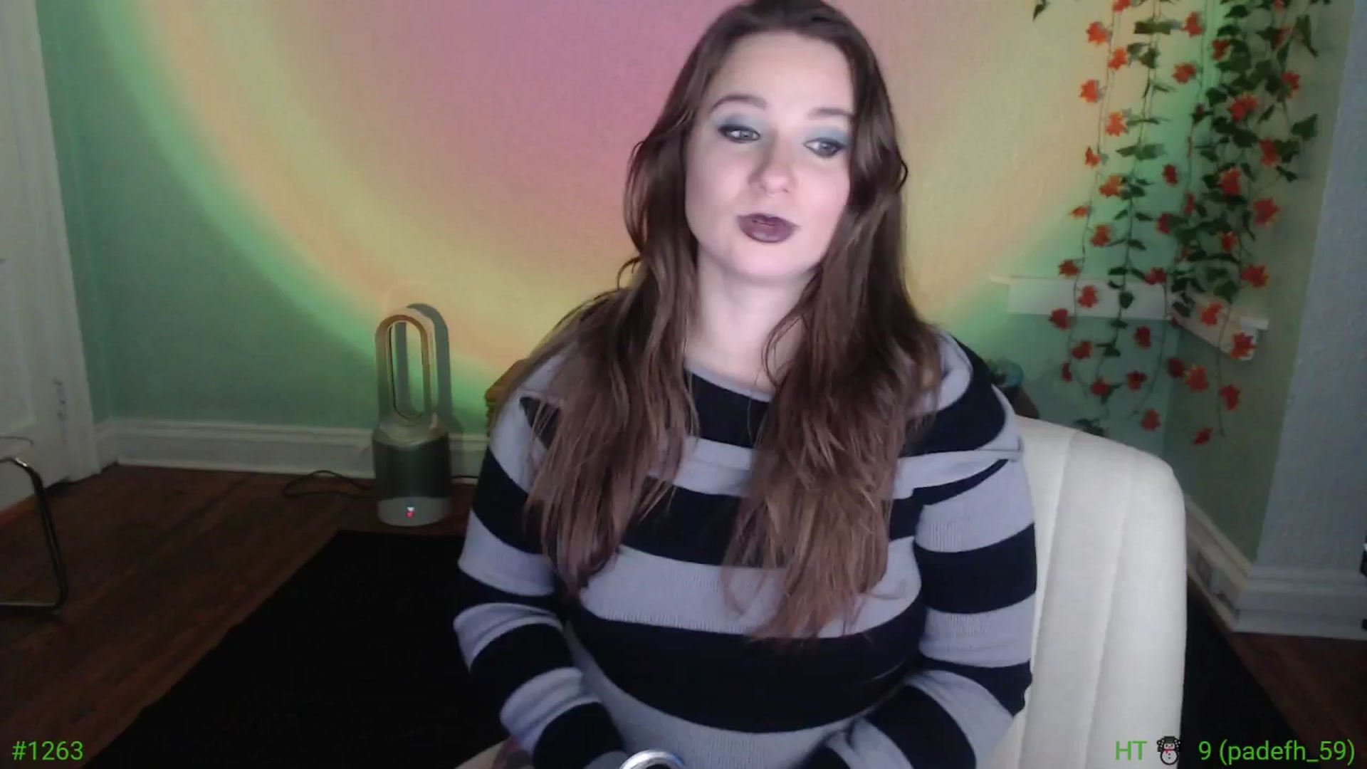 Gallery image thumbnail from Jane_Fern's myfreecams stream on, 12/27/2024, 05:44 image 4 of 20