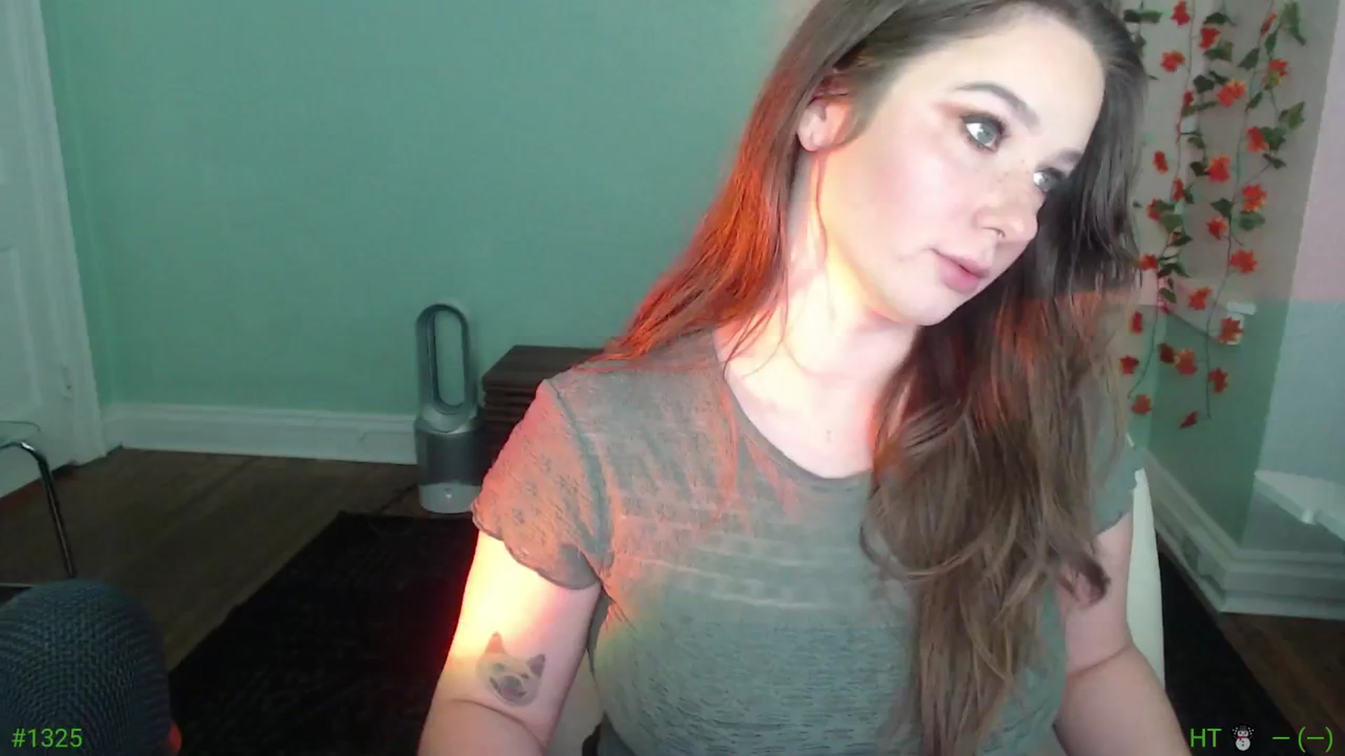 Gallery image thumbnail from Jane_Fern's myfreecams stream on, 12/31/2024, 05:04 image 1 of 20