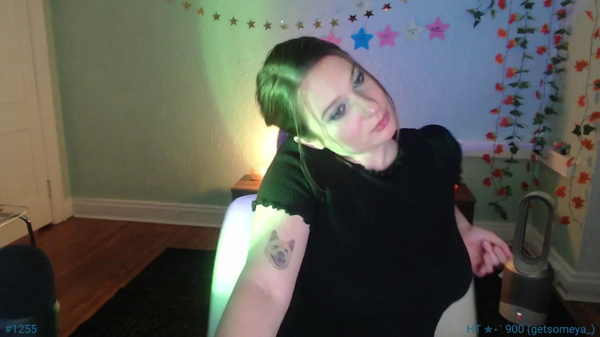 Gallery image thumbnail from Jane_Fern's myfreecams stream on, 01/21/2025, 04:02 image 19 of 20