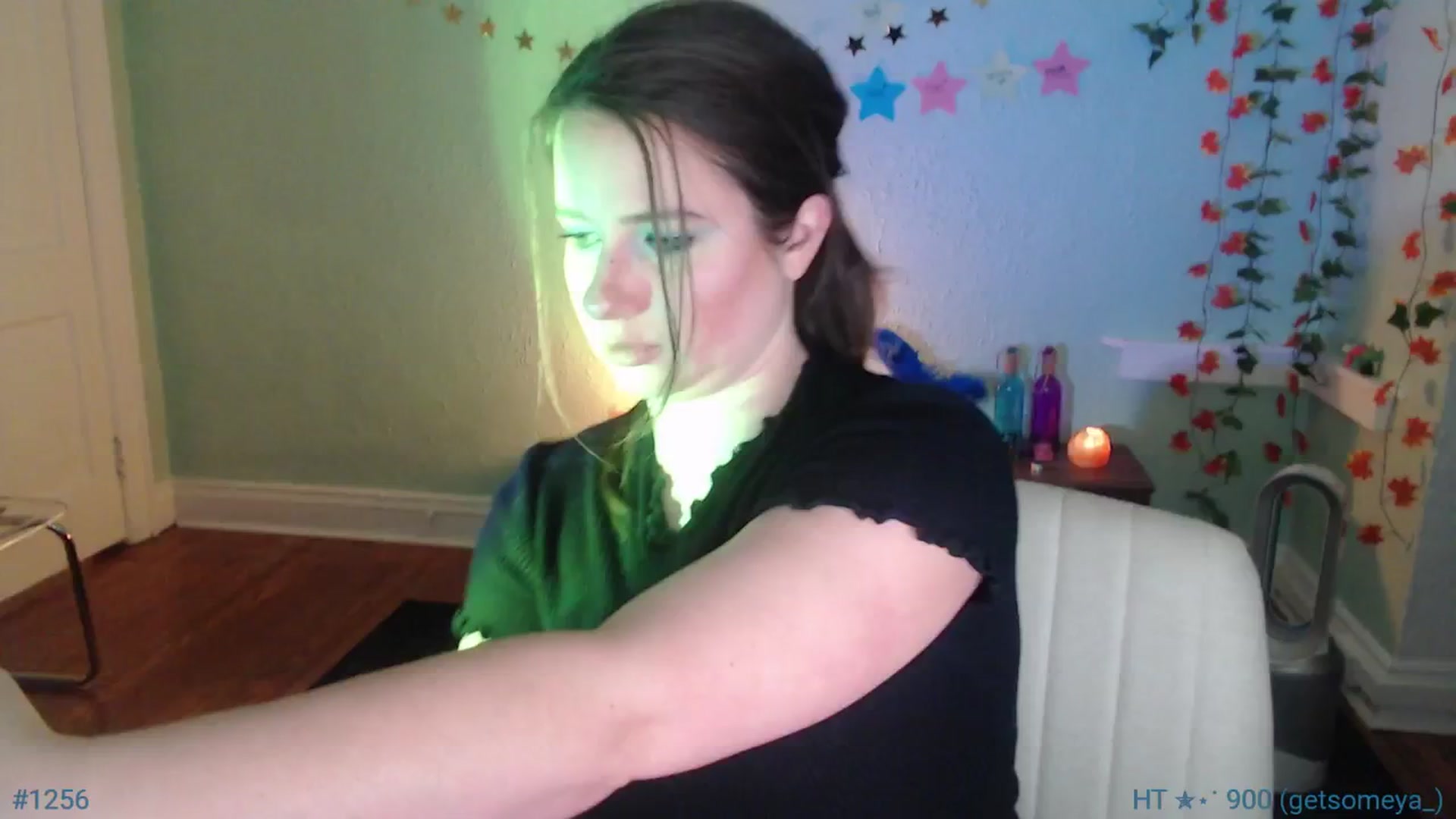 Gallery image thumbnail from Jane_Fern's myfreecams stream on, 01/21/2025, 04:02 image 20 of 20