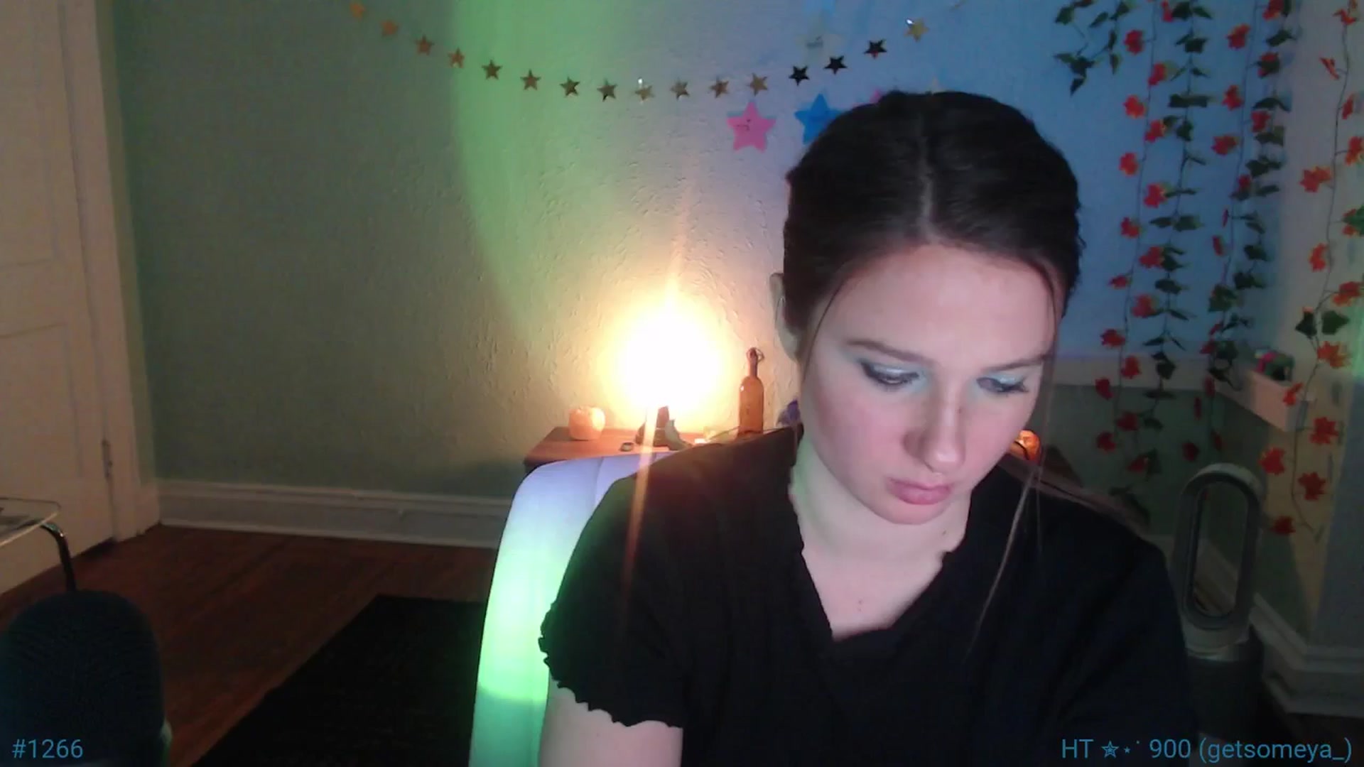 Gallery image thumbnail from Jane_Fern's myfreecams stream on, 01/21/2025, 04:02 image 6 of 20