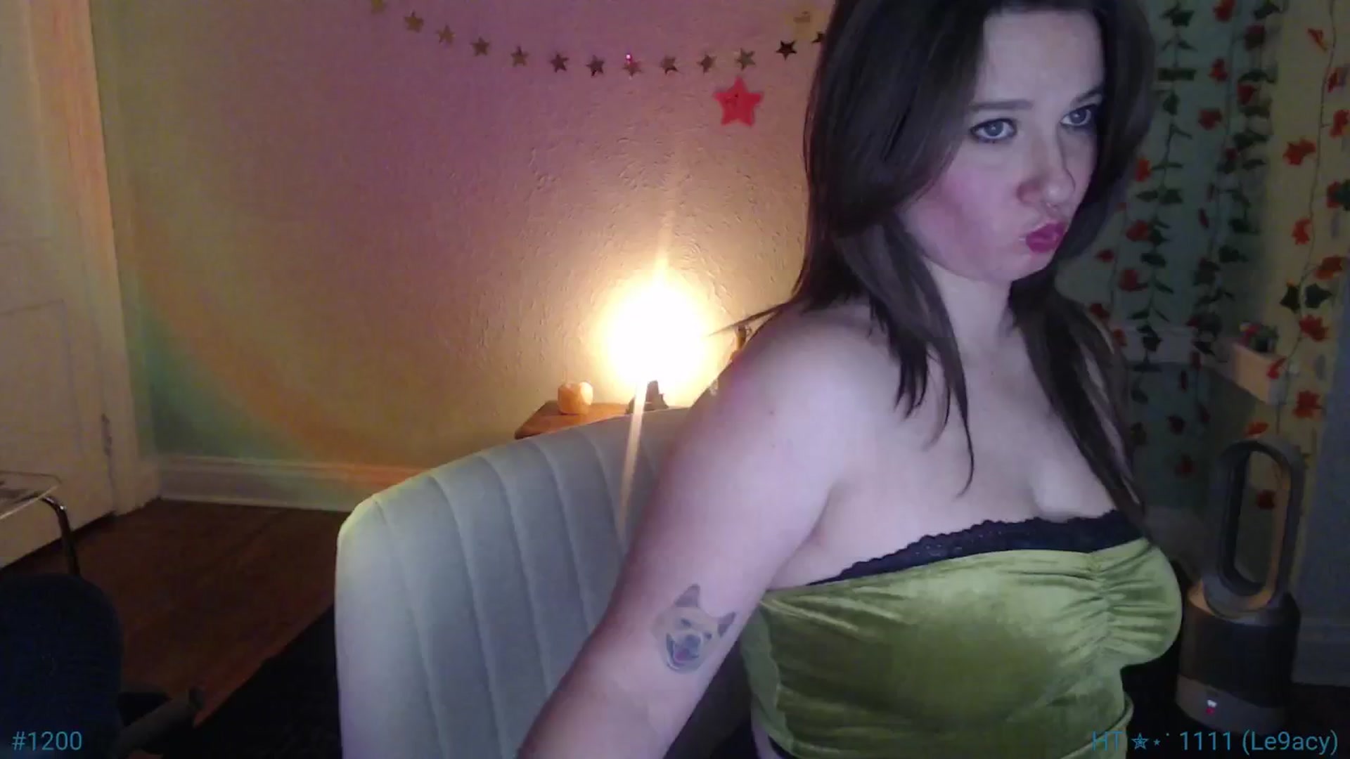 Gallery image thumbnail from Jane_Fern's myfreecams stream on, 01/22/2025, 04:31 image 12 of 20