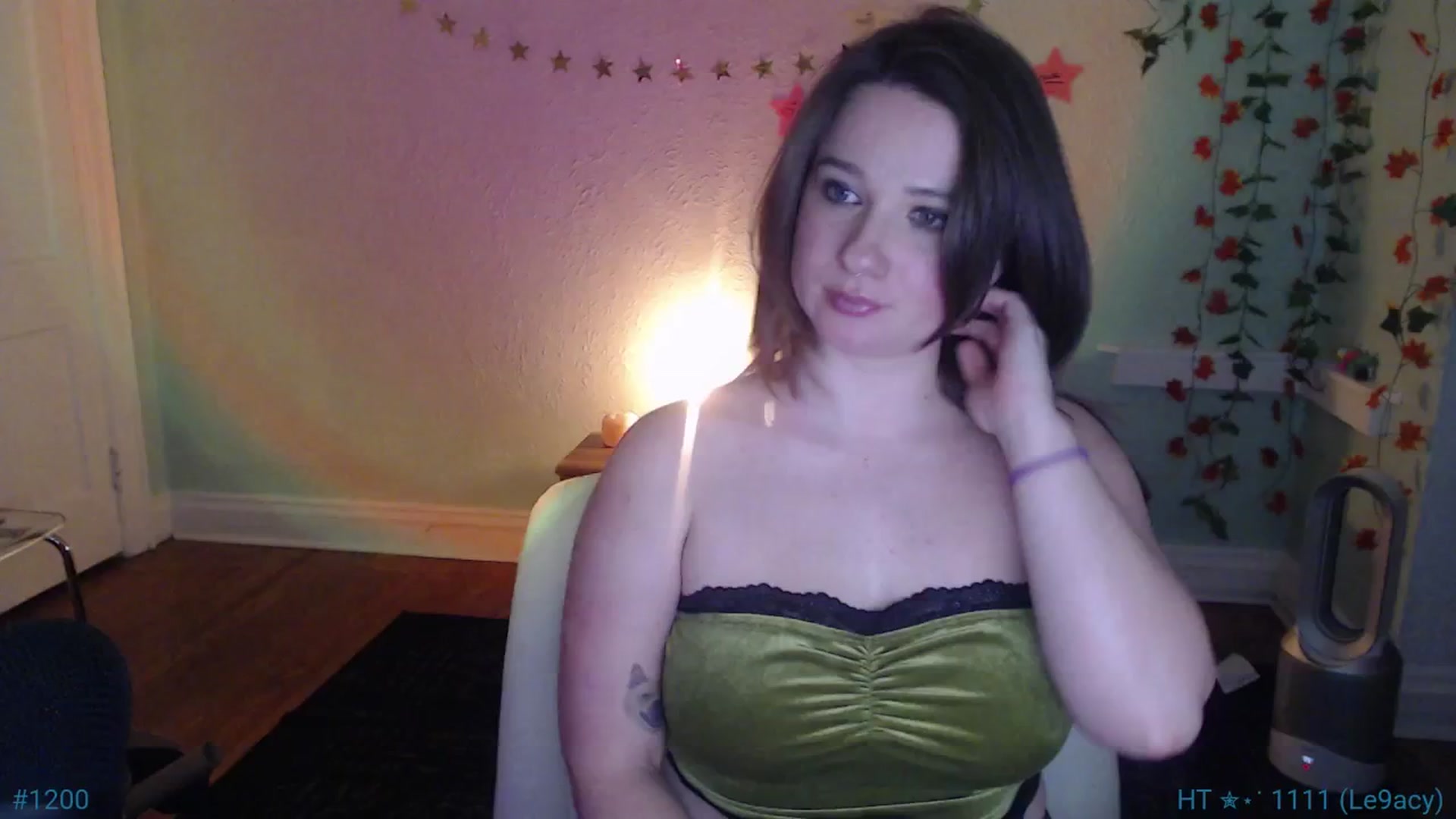 Gallery image thumbnail from Jane_Fern's myfreecams stream on, 01/22/2025, 04:31 image 11 of 20