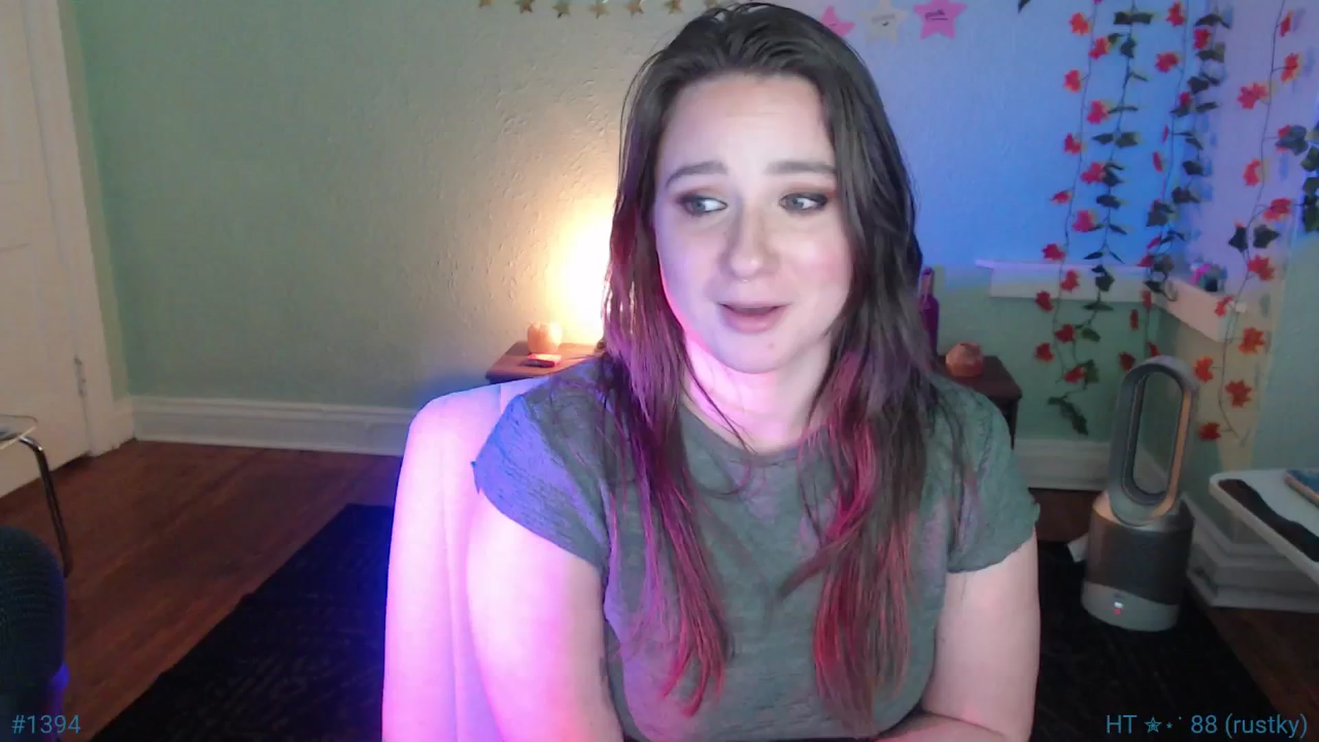 Gallery image thumbnail from Jane_Fern's myfreecams stream on, 01/28/2025, 05:26 image 14 of 20