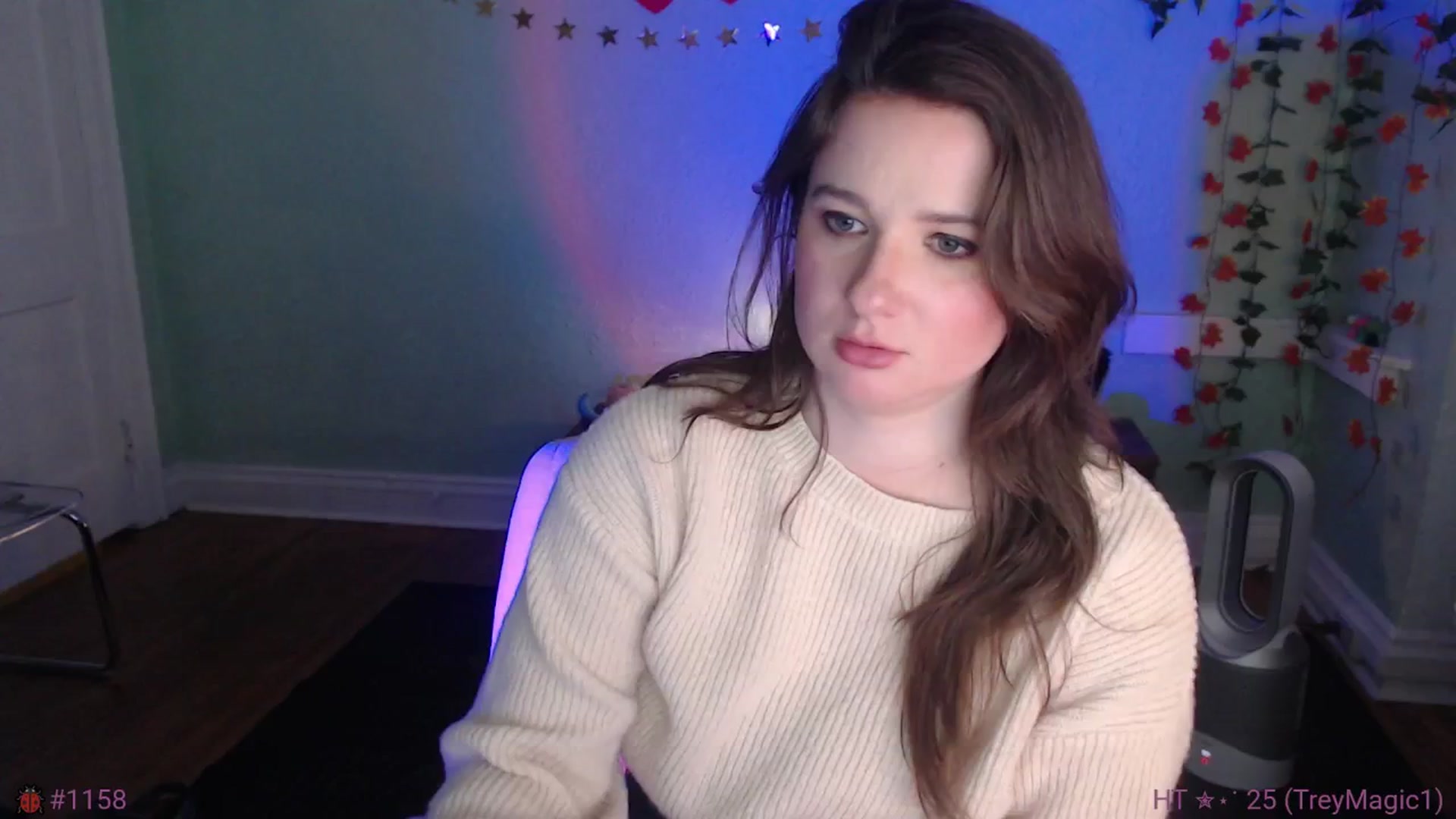 Gallery image thumbnail from Jane_Fern's myfreecams stream on, 02/21/2025, 04:39 image 16 of 20