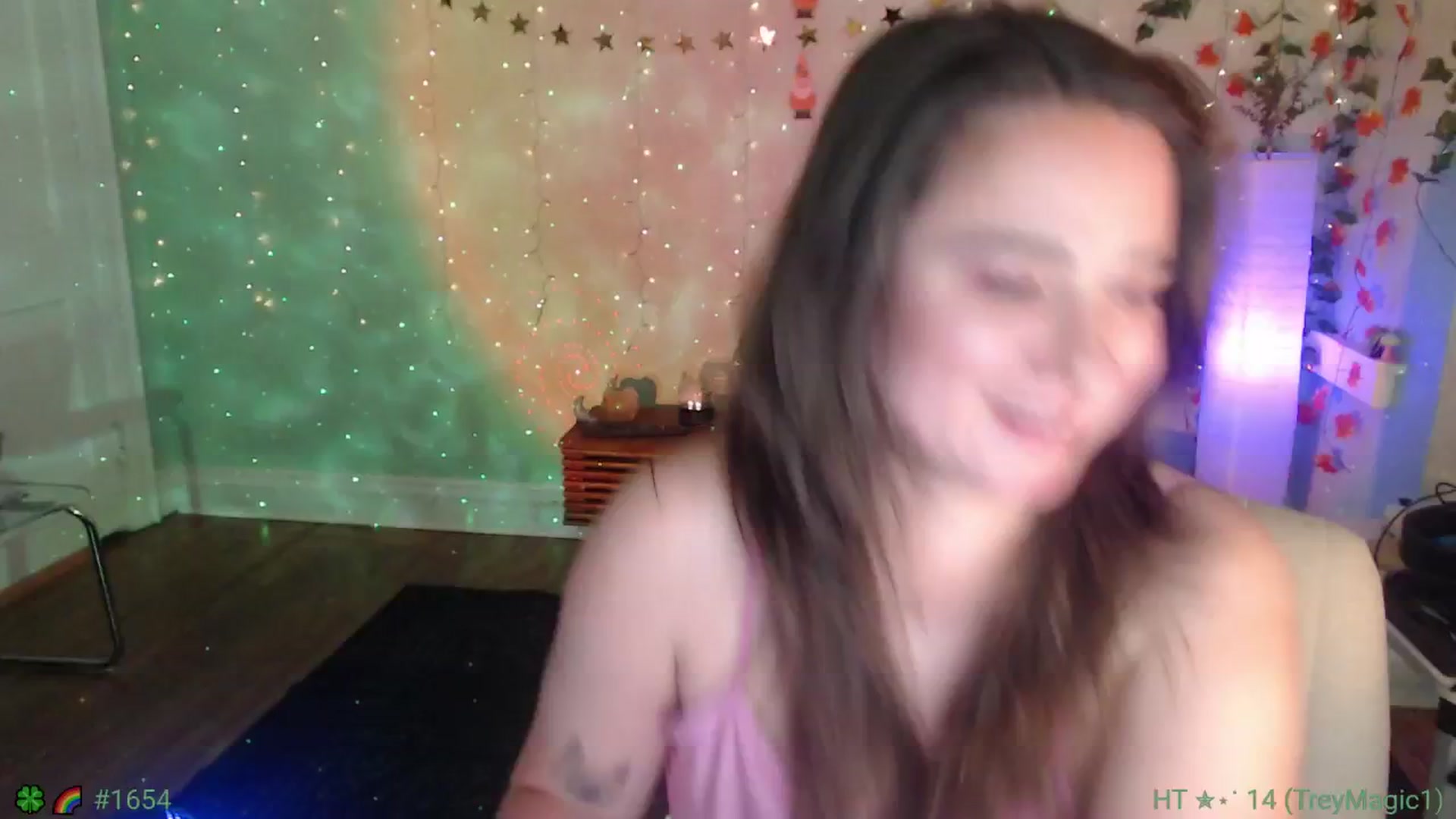 Gallery image thumbnail from Jane_Fern's myfreecams stream on, 03/13/2025, 04:40 image 8 of 20