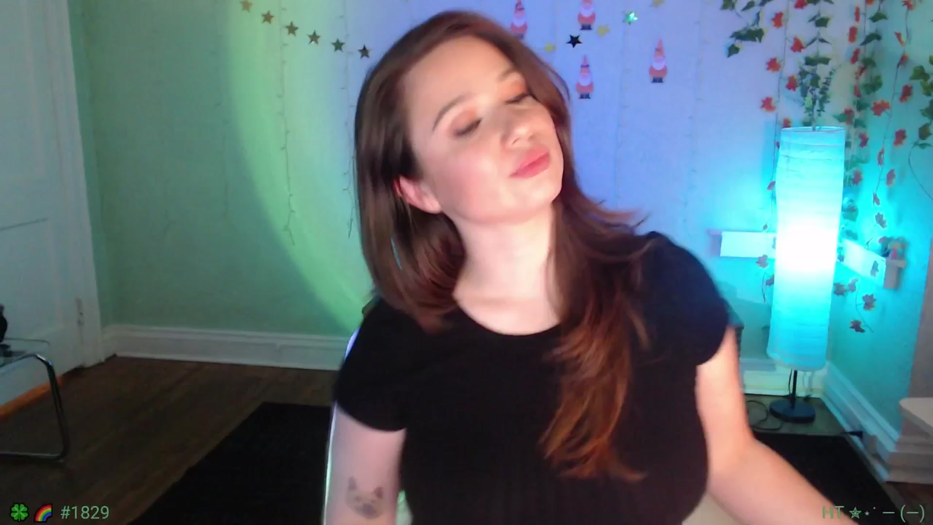 Gallery image thumbnail from Jane_Fern's myfreecams stream on, 03/25/2025, 04:42 image 3 of 20
