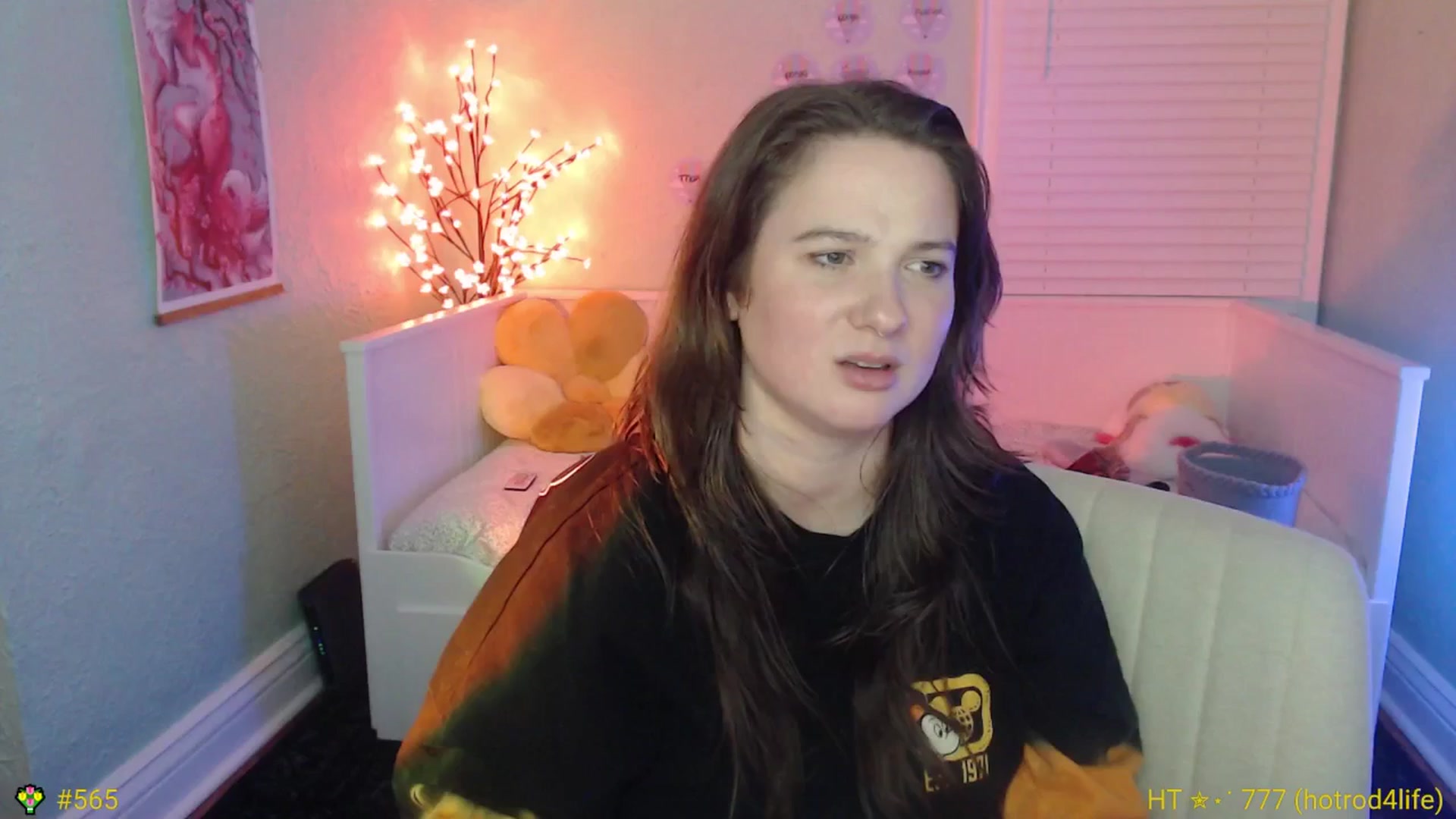 Gallery image thumbnail from Jane_Fern's myfreecams stream on, 04/17/2025, 05:22 image 20 of 20