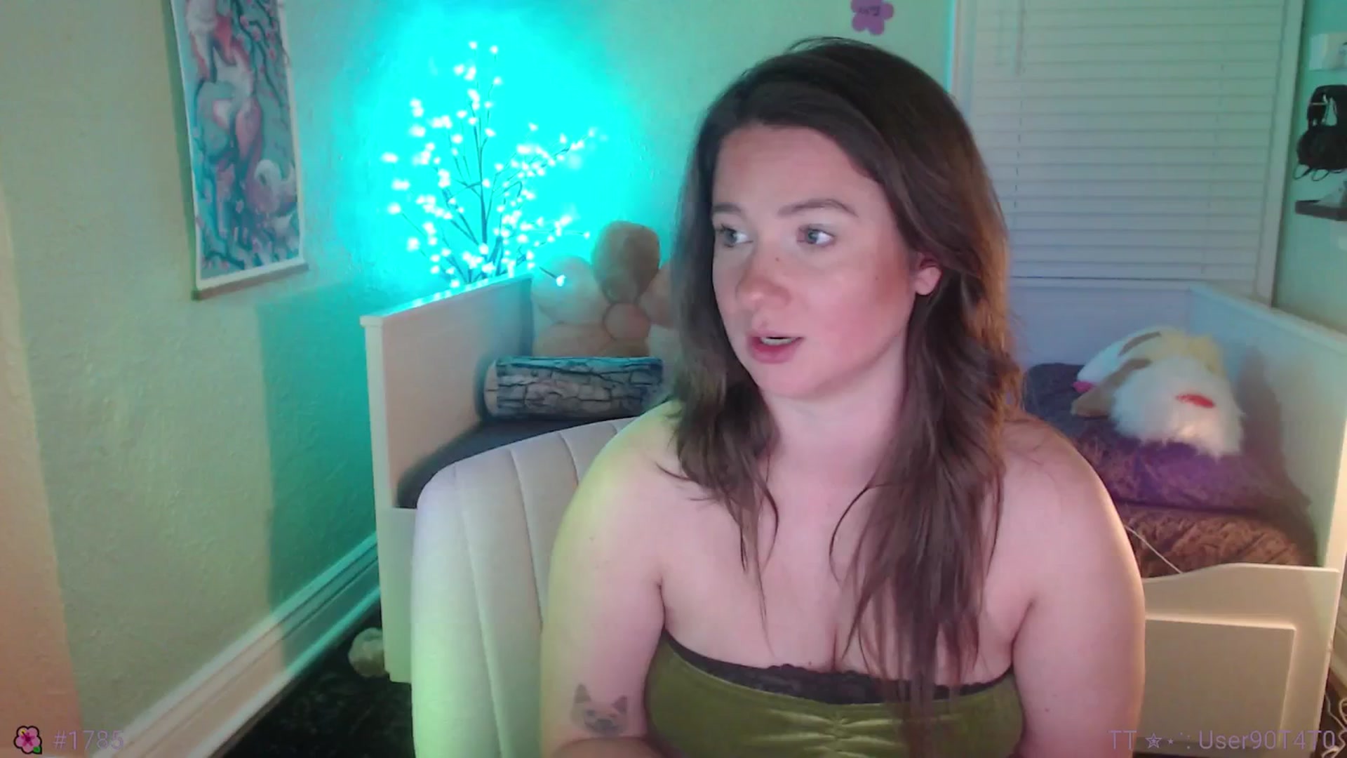 Gallery image thumbnail from Jane_Fern's myfreecams stream on, 05/13/2025, 03:06 image 17 of 20