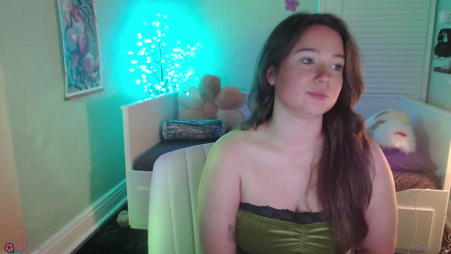 Gallery image thumbnail from Jane_Fern's myfreecams stream on, 05/13/2025, 03:06 image 5 of 20