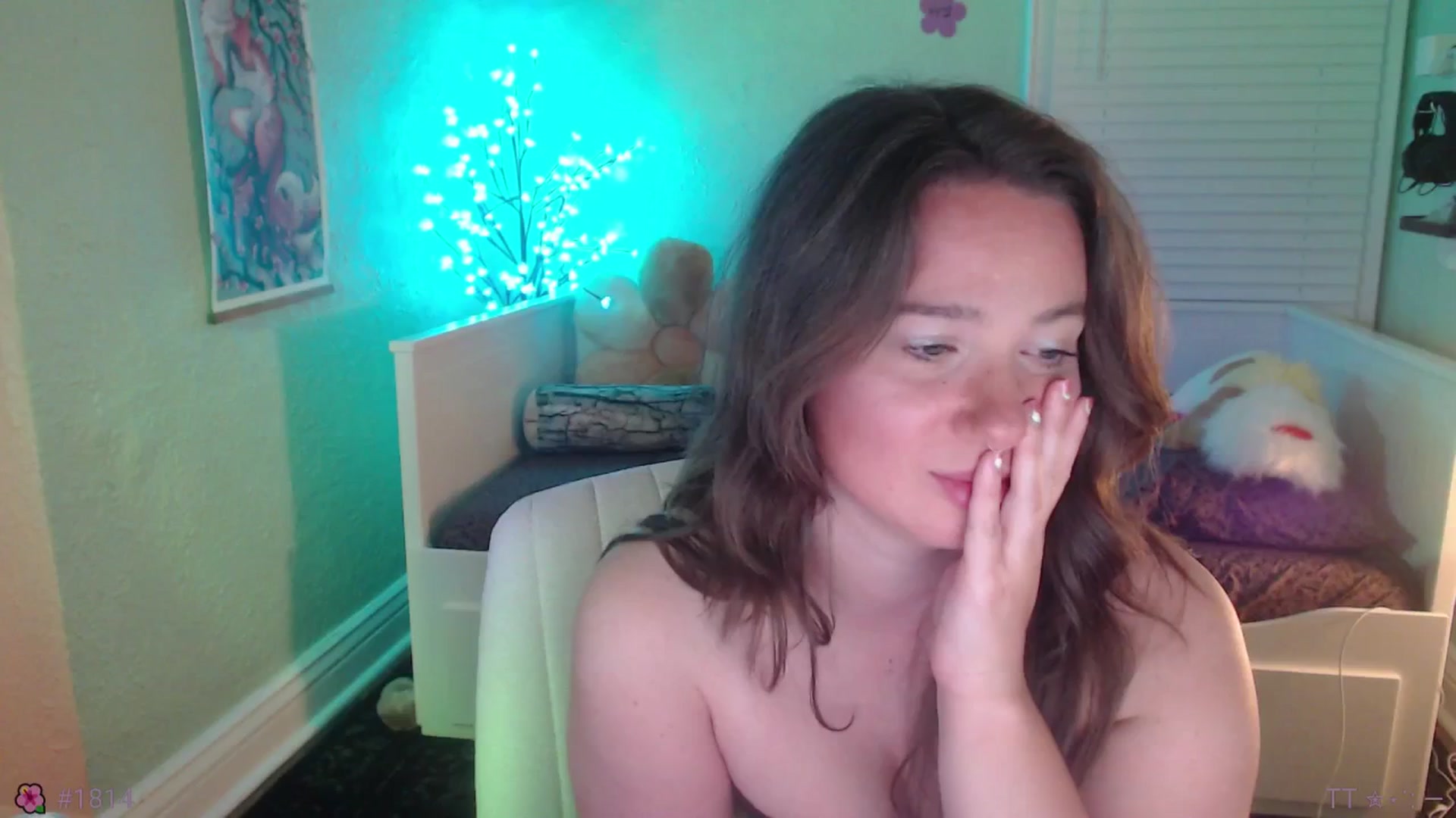 Gallery image thumbnail from Jane_Fern's myfreecams stream on, 05/13/2025, 03:06 image 4 of 20