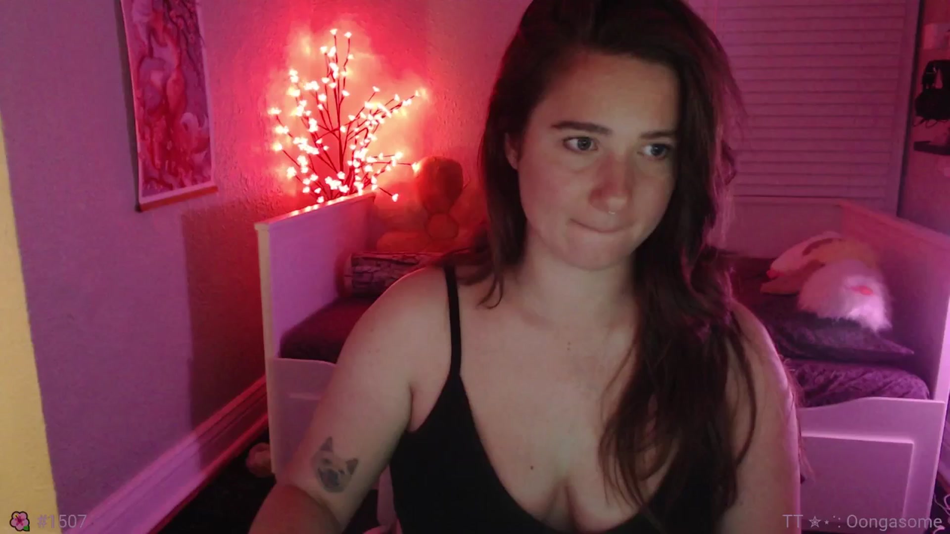 Gallery image thumbnail from Jane_Fern's myfreecams stream on, 05/14/2025, 03:45 image 20 of 20