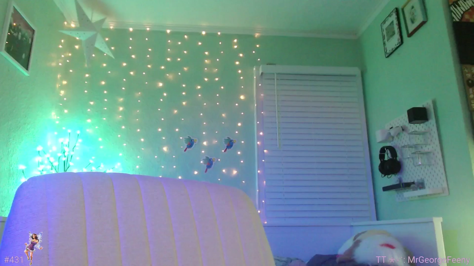 Gallery image thumbnail from Jane_Fern's myfreecams stream on, 06/04/2025, 05:40 image 9 of 20