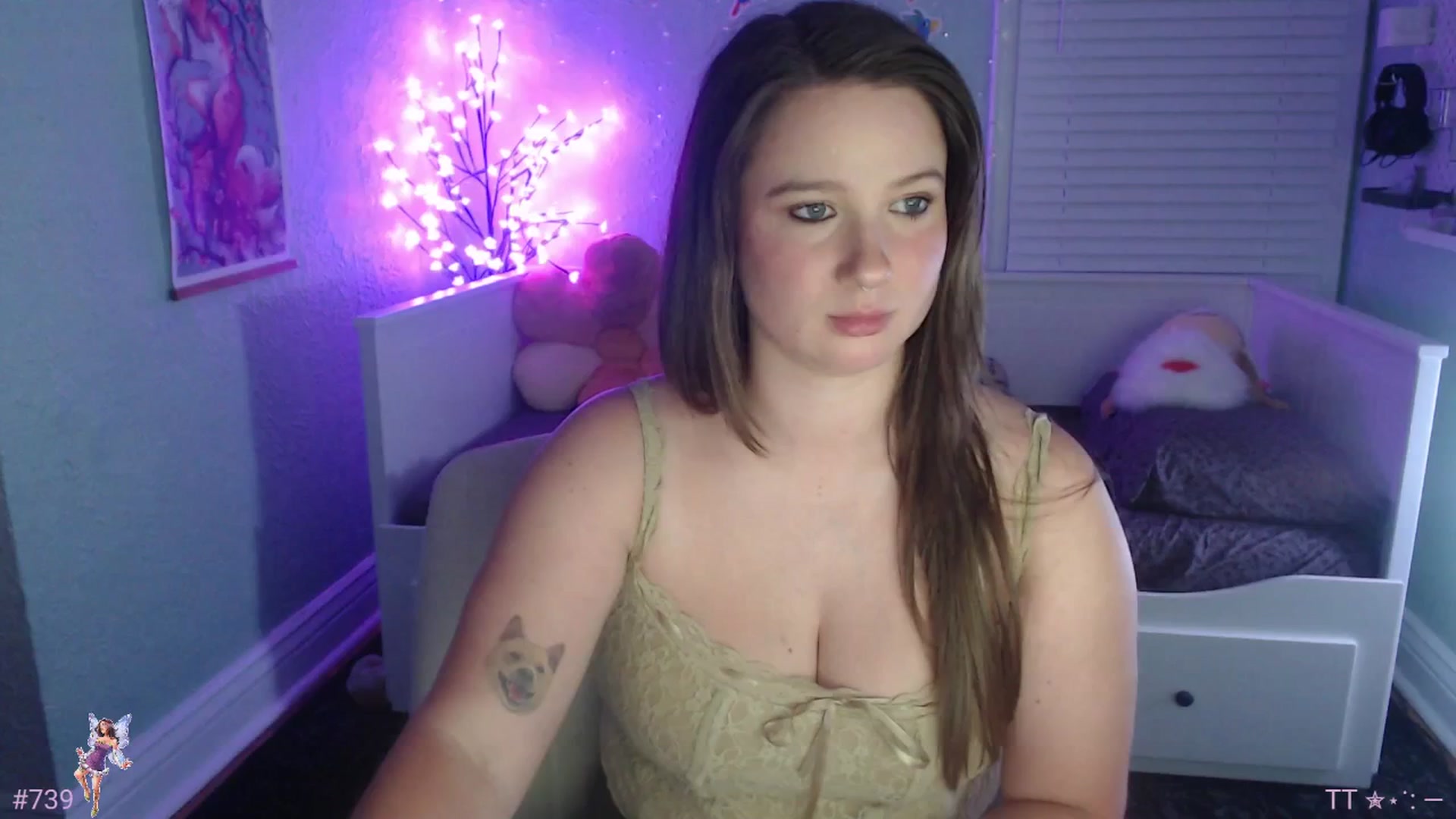 Gallery image thumbnail from Jane_Fern's myfreecams stream on, 06/19/2025, 04:12 image 2 of 20