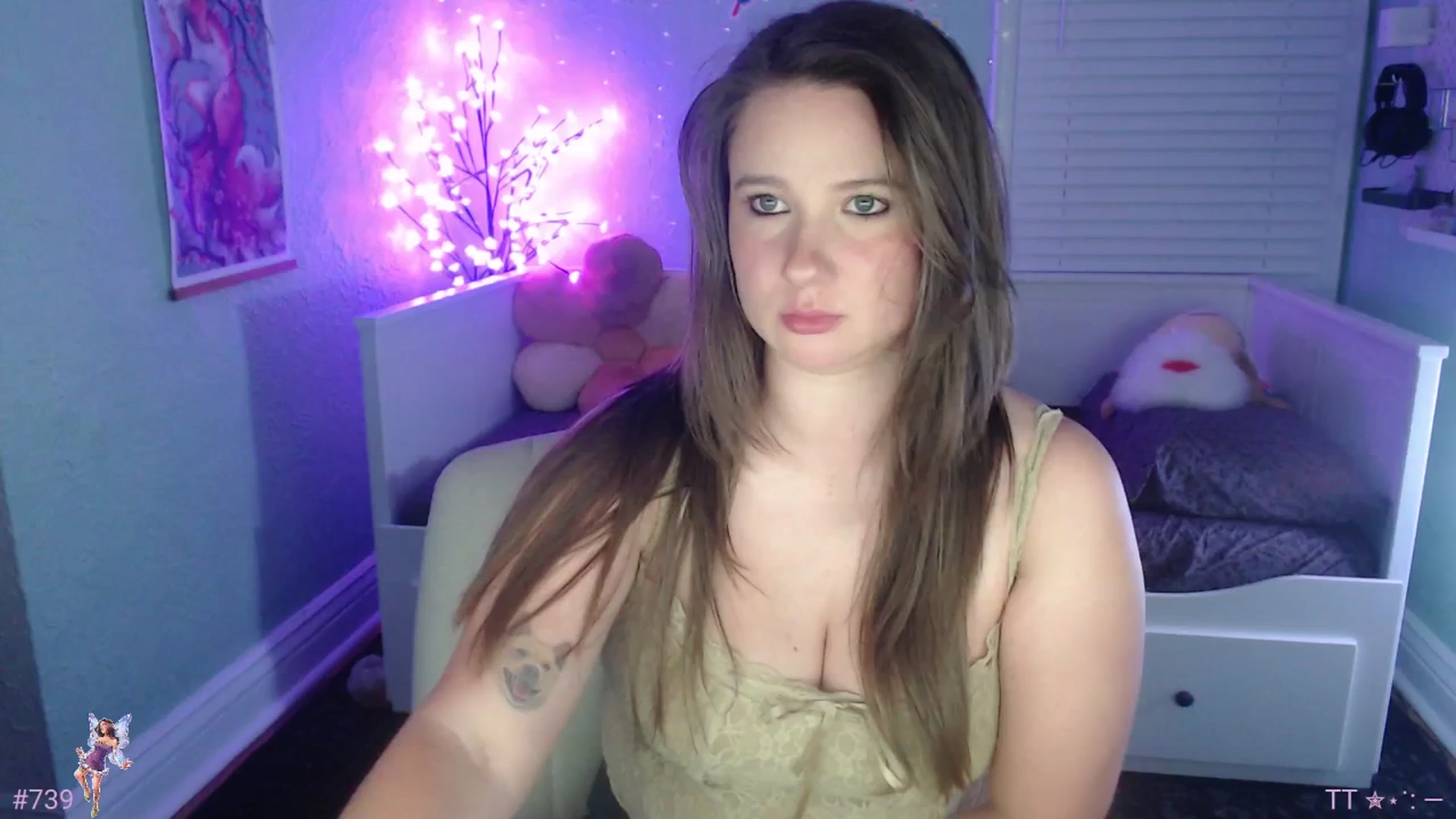 Gallery image thumbnail from Jane_Fern's myfreecams stream on, 06/19/2025, 04:12 image 1 of 20