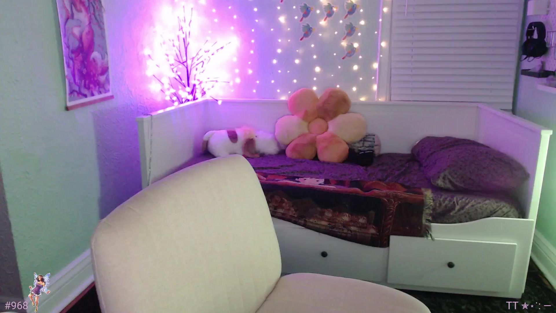 Gallery image thumbnail from Jane_Fern's myfreecams stream on, 07/01/2025, 02:48 image 18 of 20