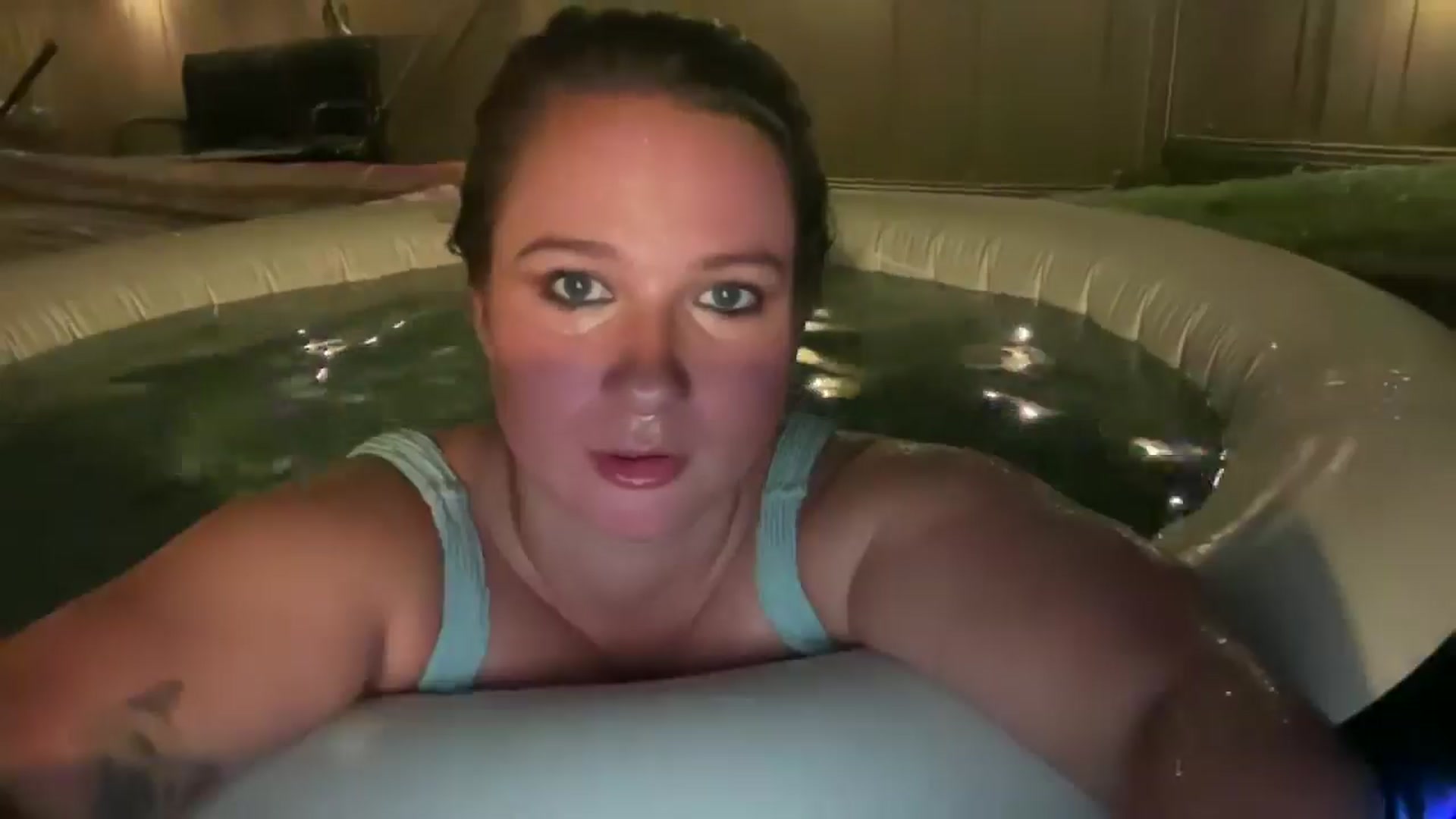 Gallery image thumbnail from Jane_Fern's myfreecams stream on, 07/04/2025, 04:02 image 4 of 20