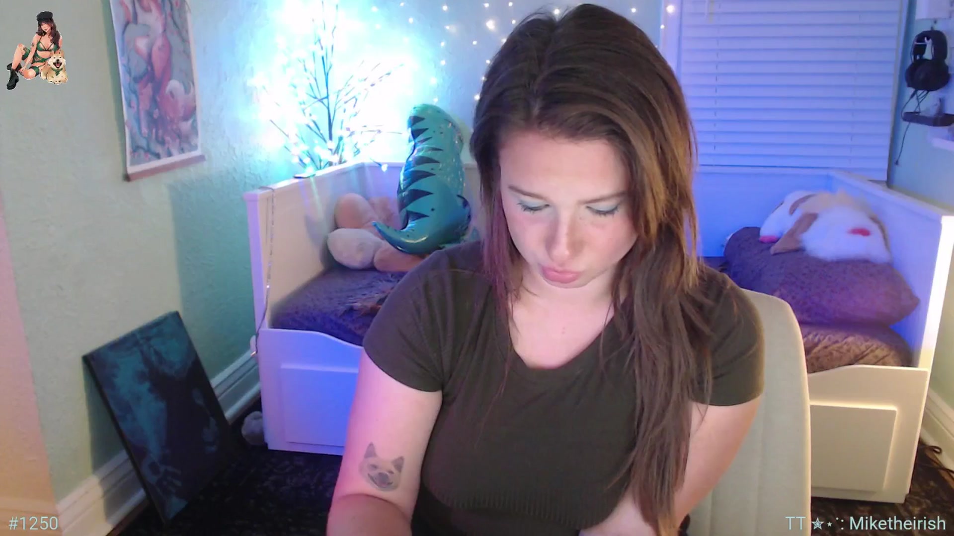 Gallery image thumbnail from Jane_Fern's myfreecams stream on, 07/09/2025, 05:43 image 4 of 20