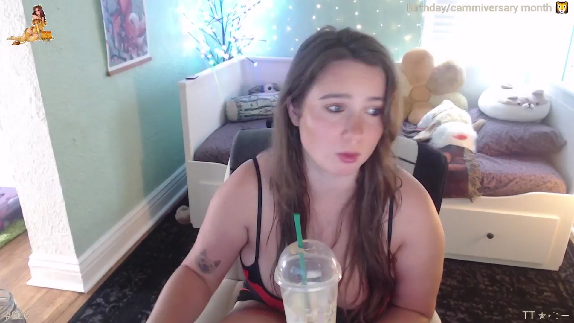Gallery image thumbnail from Jane_Fern's myfreecams stream on, 08/08/2025, 20:32 image 6 of 20