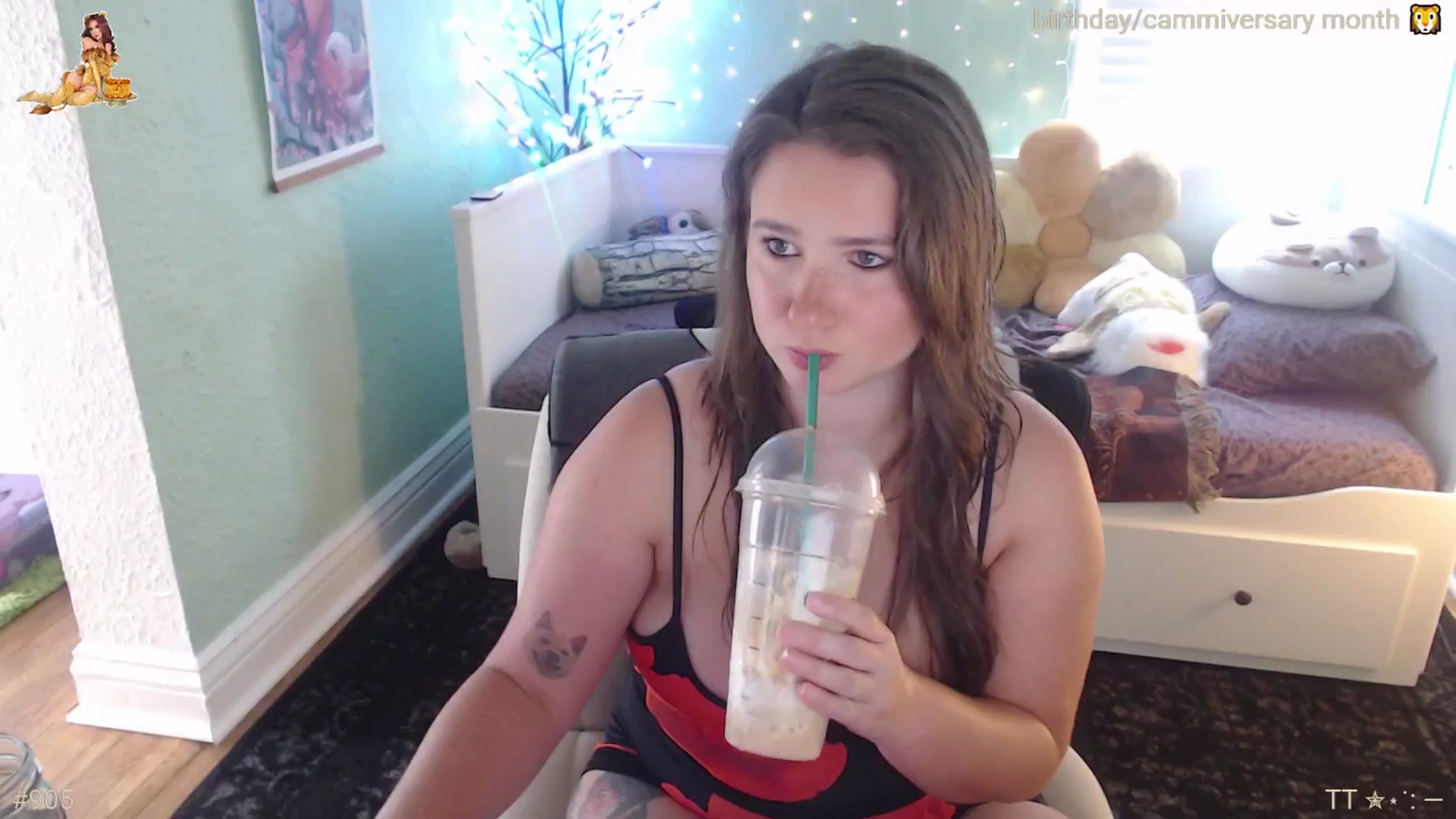 Gallery image thumbnail from Jane_Fern's myfreecams stream on, 08/08/2025, 20:32 image 2 of 20