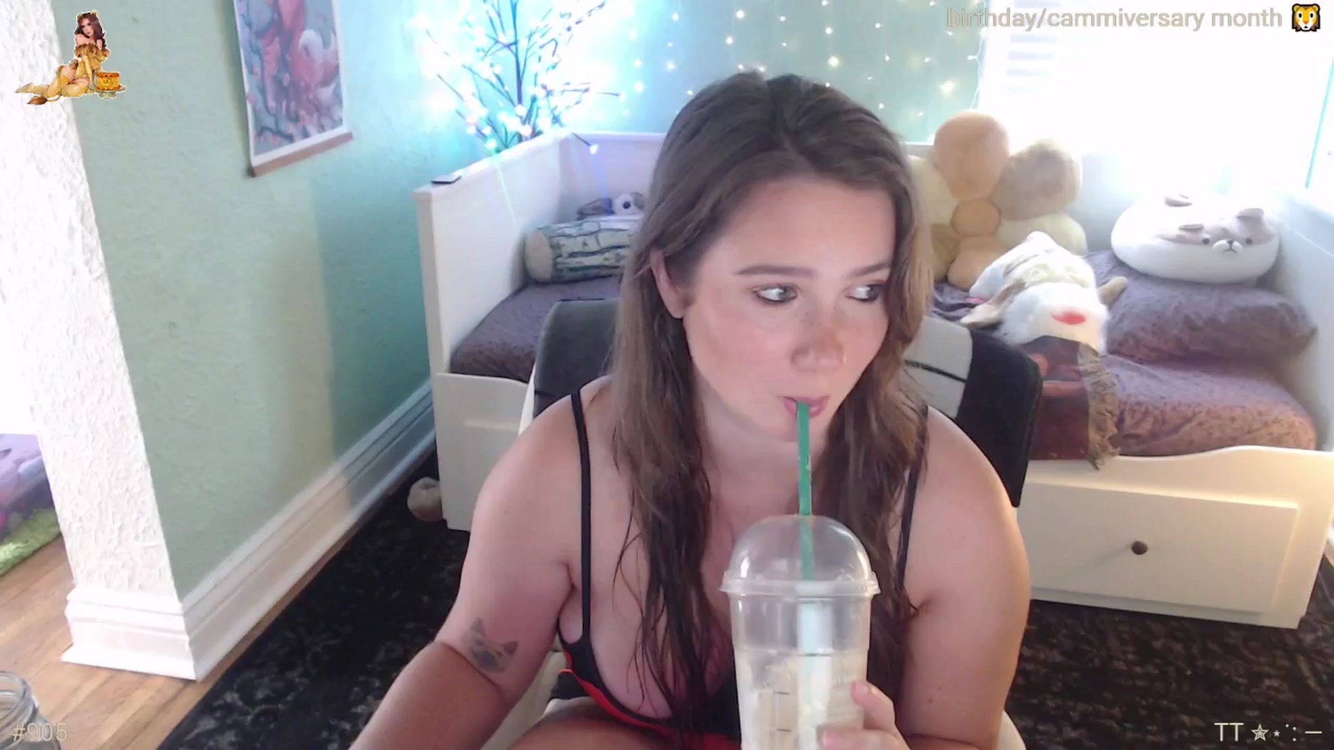 Gallery image thumbnail from Jane_Fern's myfreecams stream on, 08/08/2025, 20:32 image 4 of 20