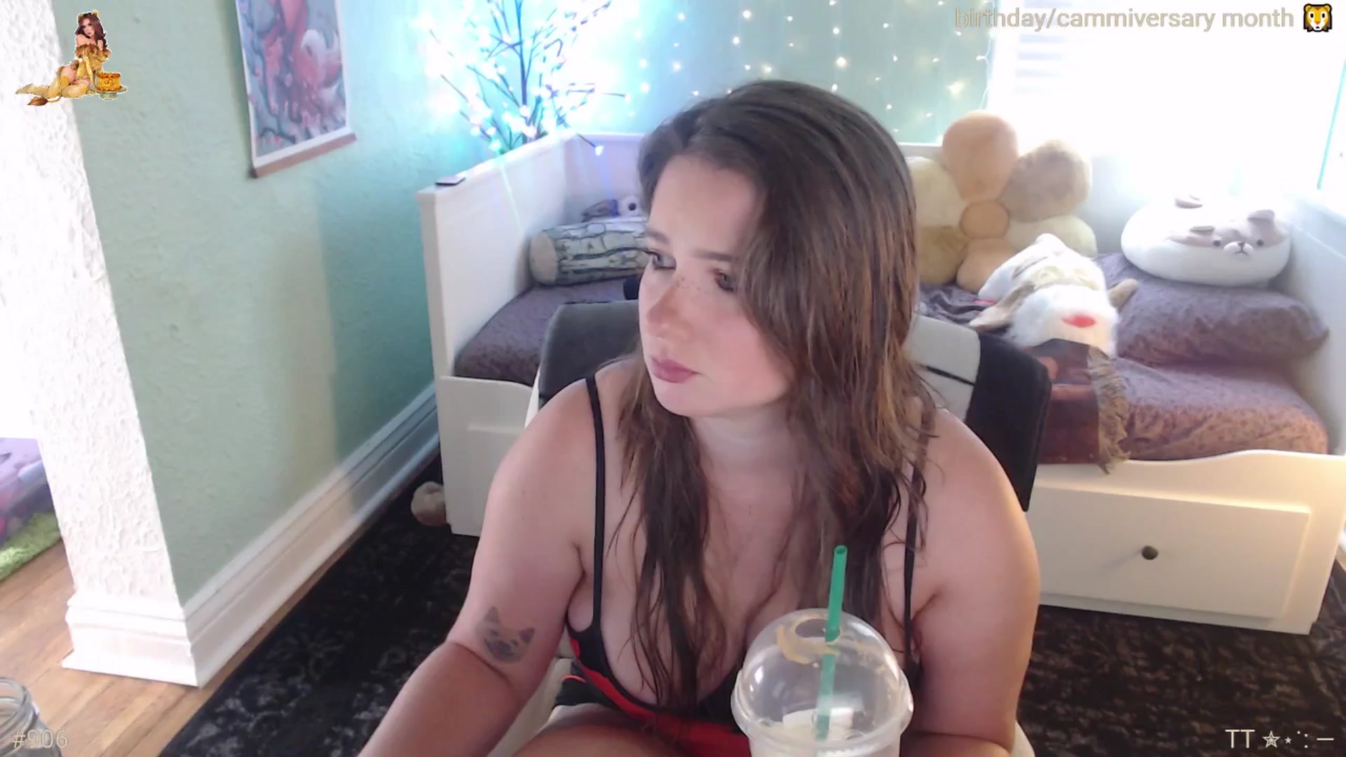 Gallery image thumbnail from Jane_Fern's myfreecams stream on, 08/08/2025, 20:32 image 7 of 20