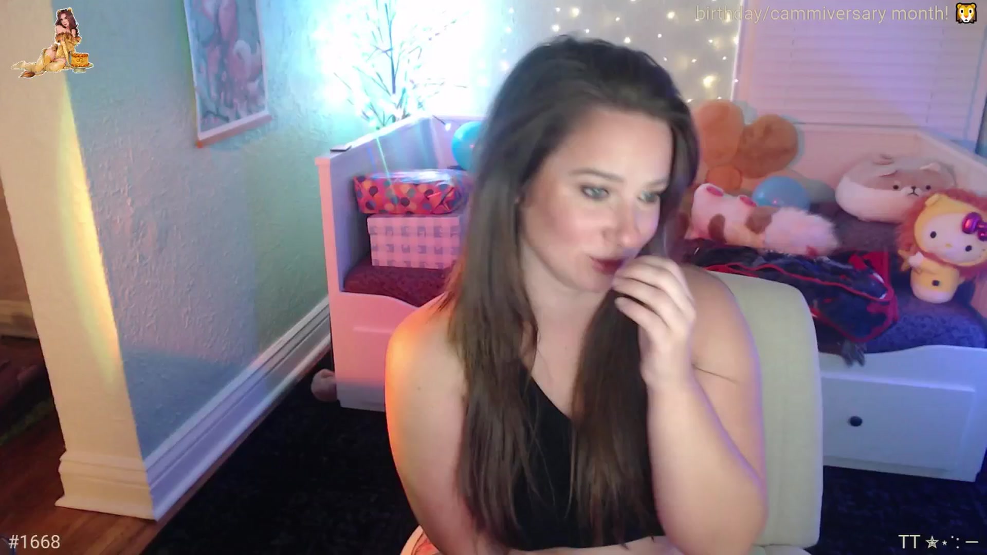 Gallery image thumbnail from Jane_Fern's myfreecams stream on, 08/27/2025, 03:15 image 4 of 20