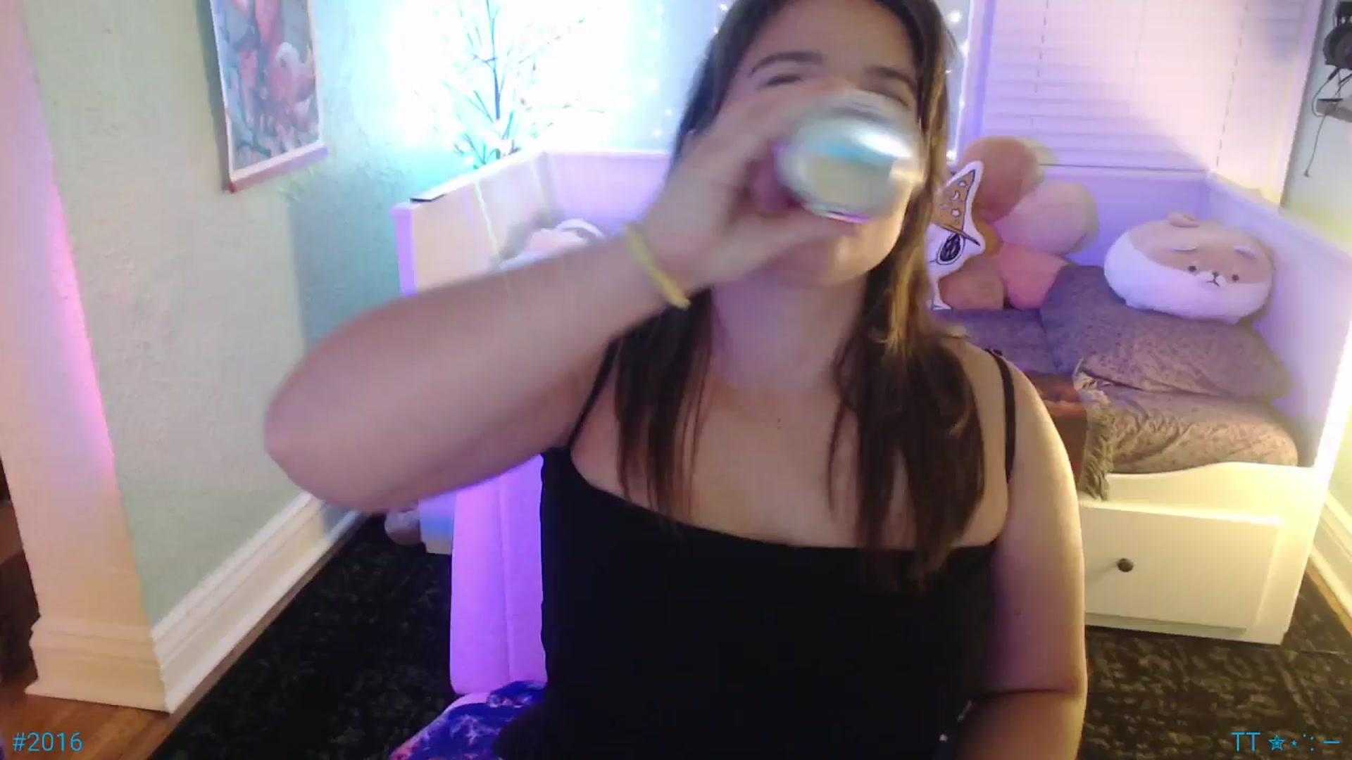 Gallery image thumbnail from Jane_Fern's myfreecams stream on, 09/24/2025, 03:54 image 1 of 20