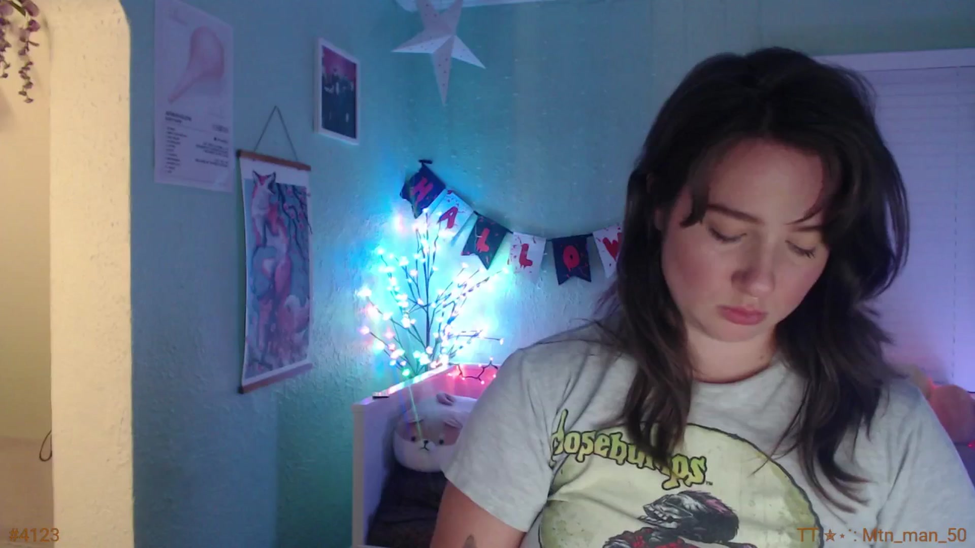 Gallery image thumbnail from Jane_Fern's myfreecams stream on, 10/21/2025, 04:27 image 5 of 20