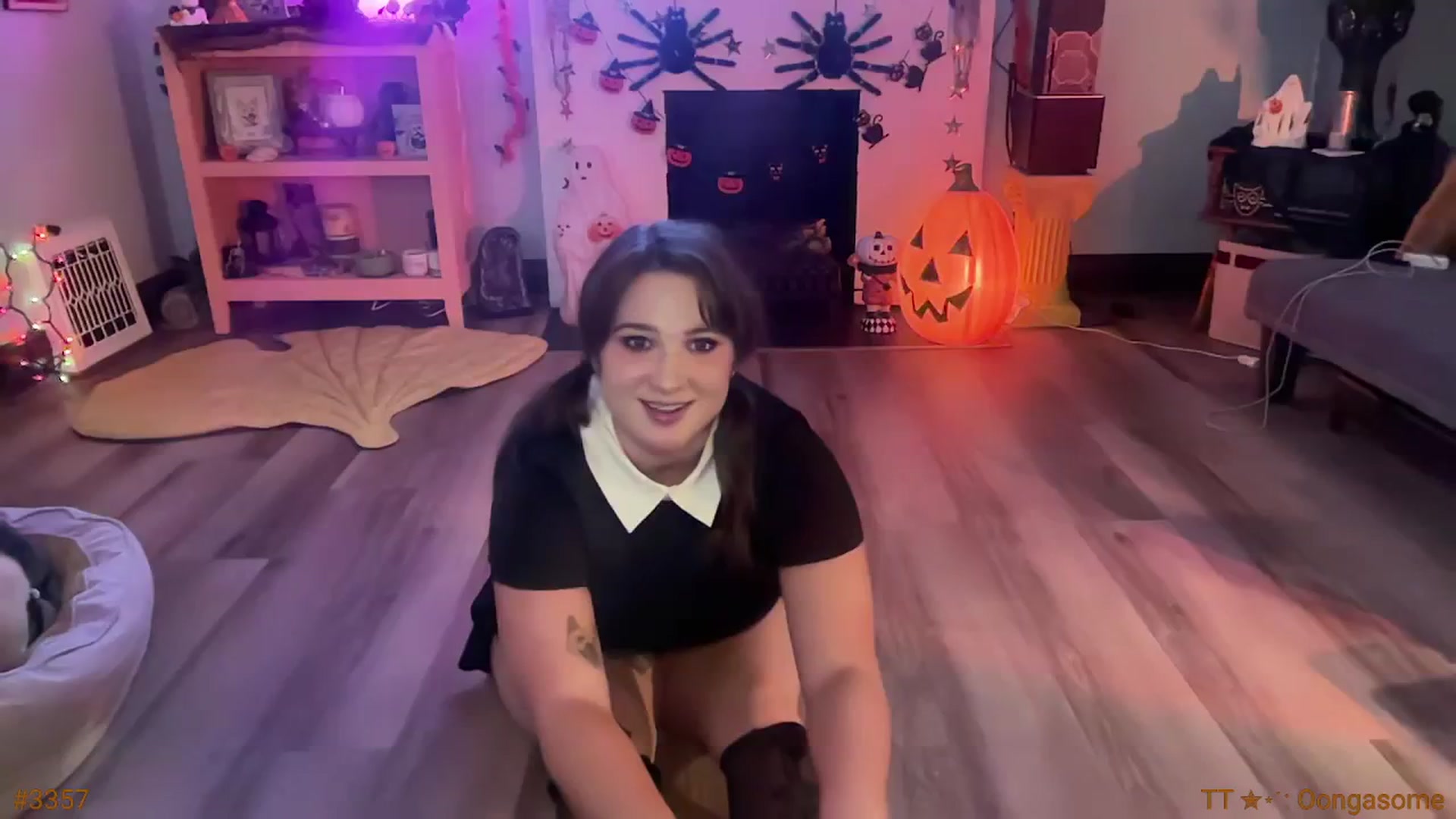 Gallery image thumbnail from Jane_Fern's myfreecams stream on, 10/22/2025, 05:21 image 4 of 20
