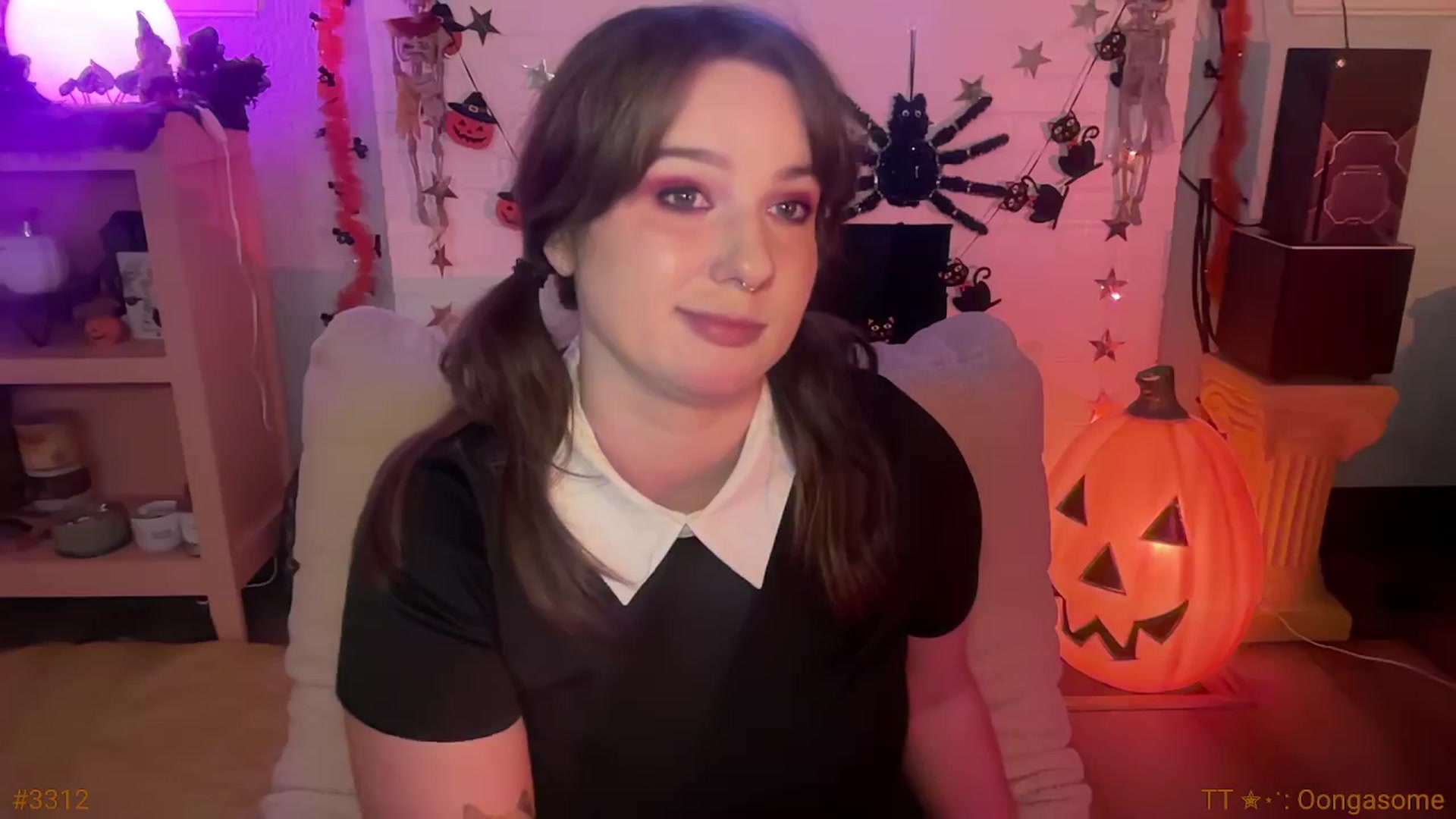 Gallery image thumbnail from Jane_Fern's myfreecams stream on, 10/22/2025, 05:21 image 16 of 20
