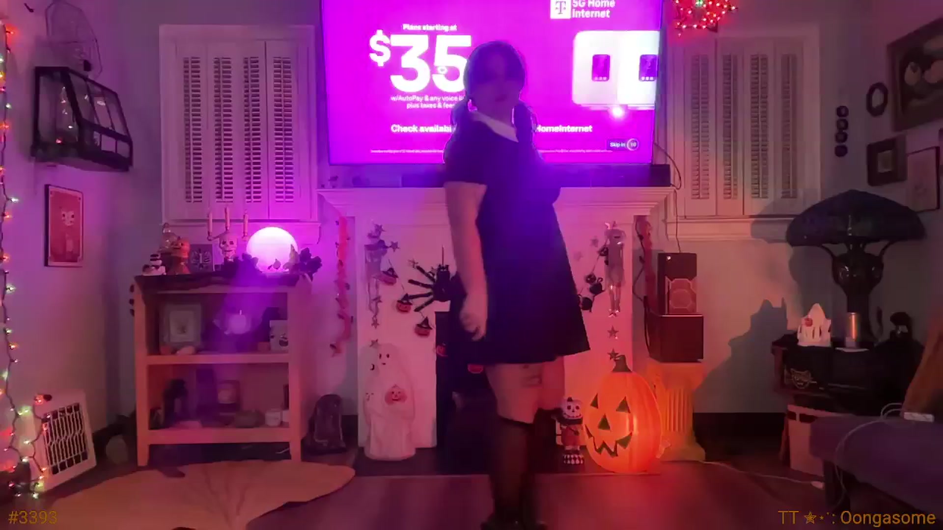 Gallery image thumbnail from Jane_Fern's myfreecams stream on, 10/22/2025, 05:21 image 1 of 20