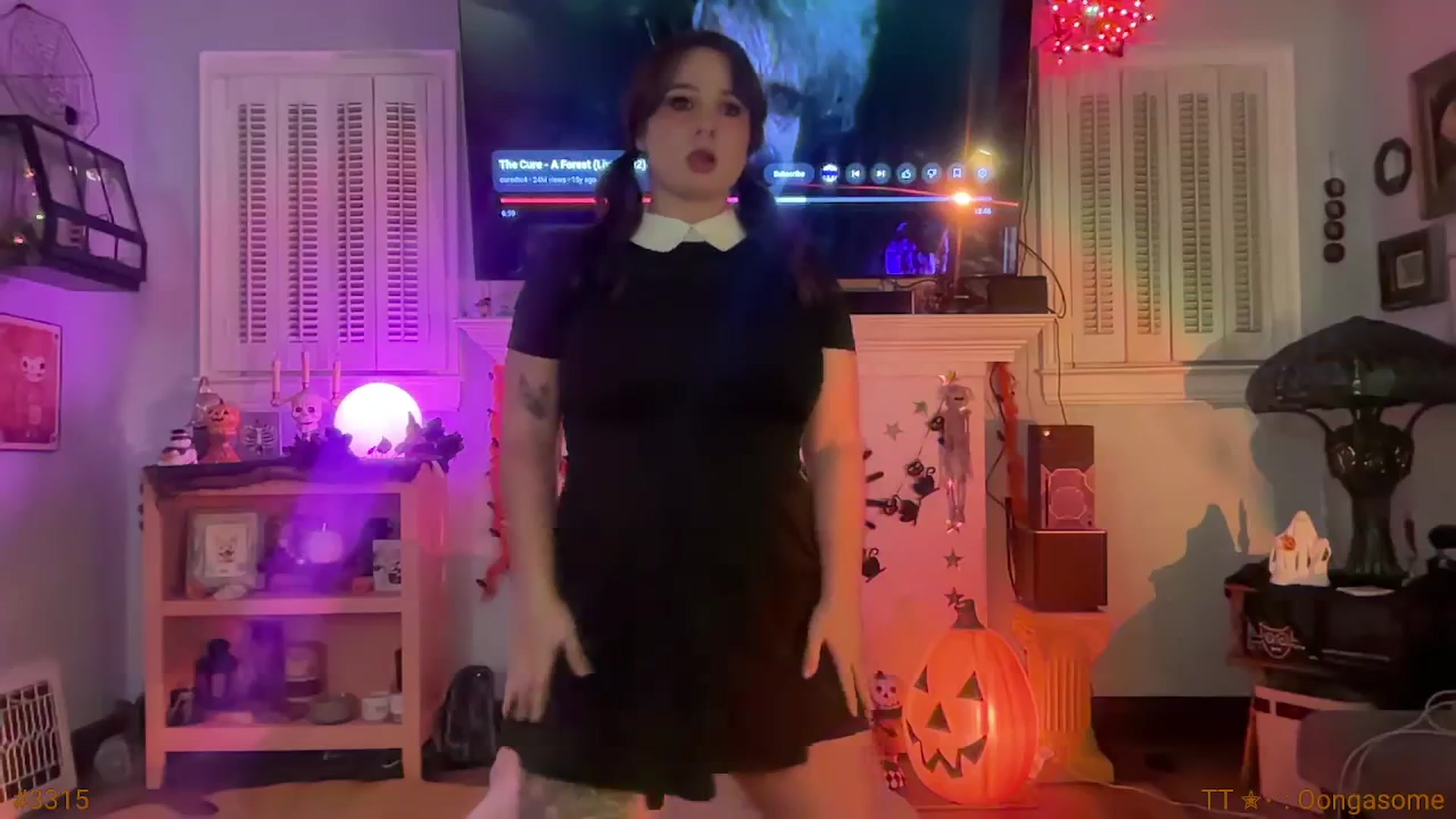 Gallery image thumbnail from Jane_Fern's myfreecams stream on, 10/22/2025, 05:21 image 14 of 20