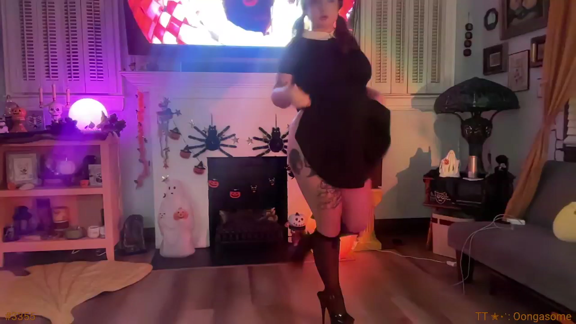 Gallery image thumbnail from Jane_Fern's myfreecams stream on, 10/22/2025, 05:21 image 6 of 20