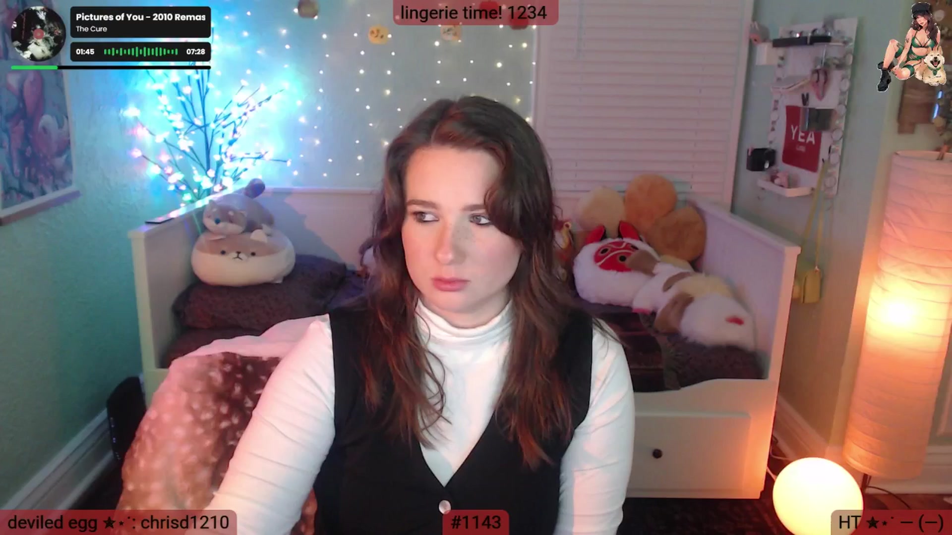 Gallery image thumbnail from Jane_Fern's myfreecams stream on, 11/25/2025, 08:17 image 19 of 20