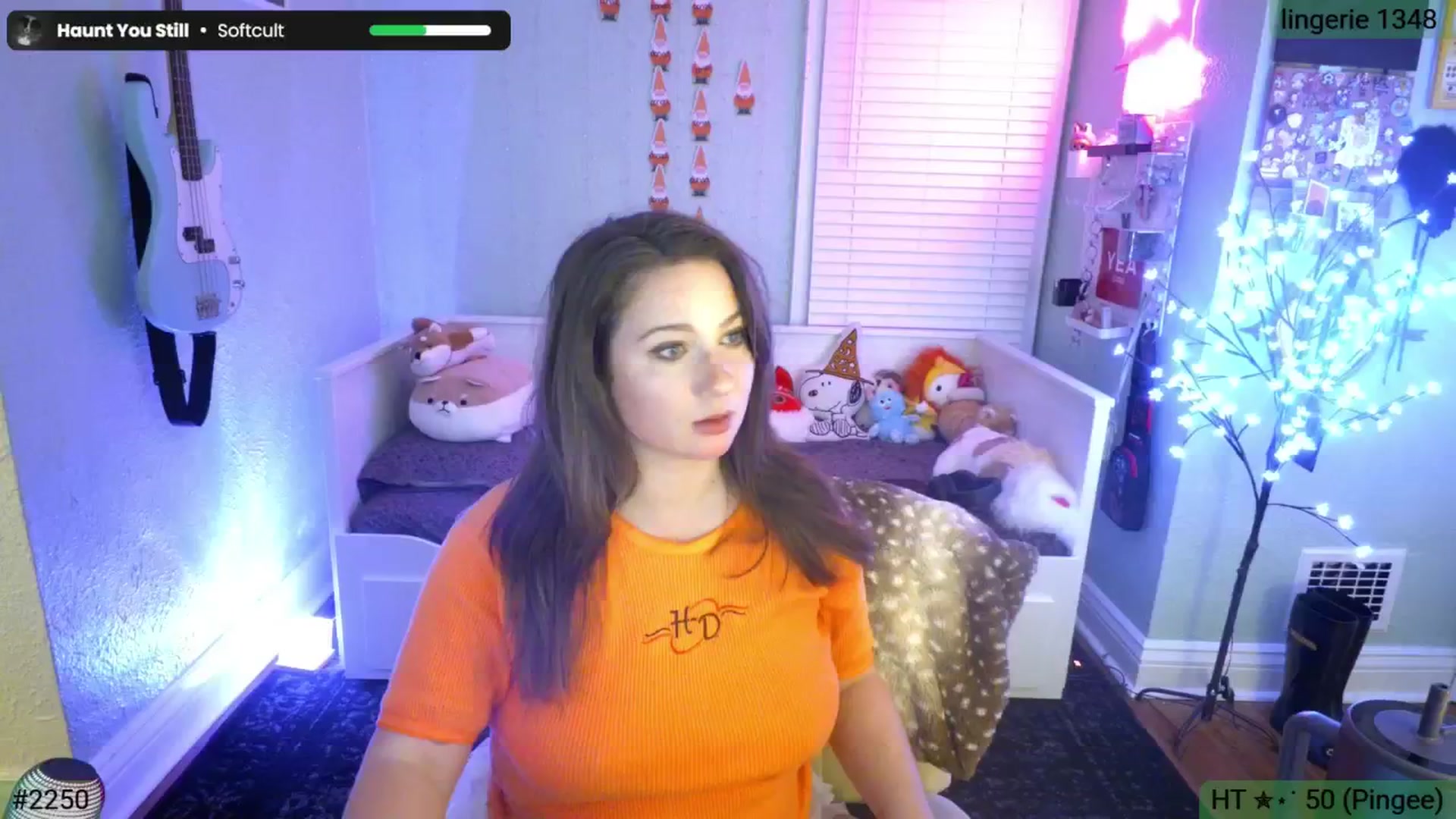 Gallery image thumbnail from Jane_Fern's myfreecams stream on, 03/17/2026, 02:42 image 10 of 20
