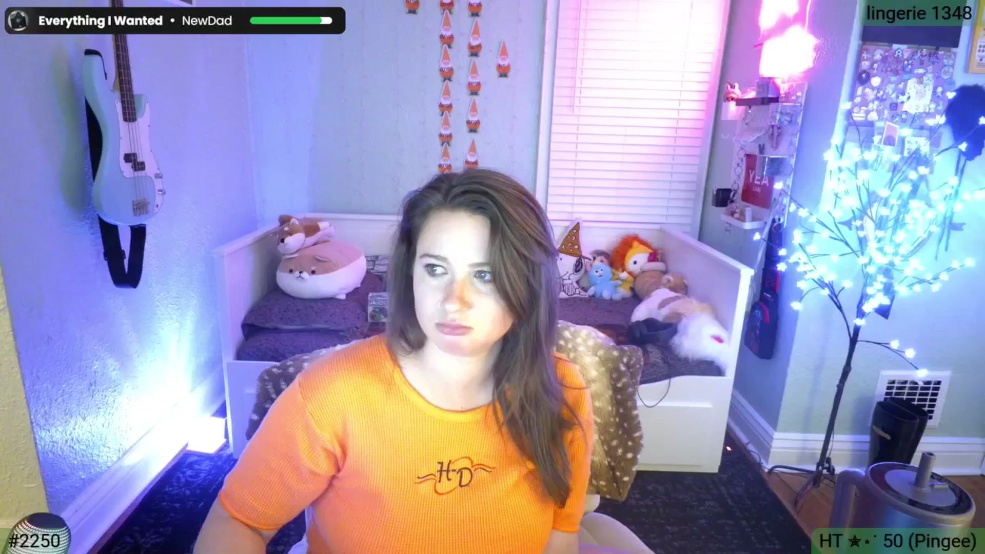 Gallery image thumbnail from Jane_Fern's myfreecams stream on, 03/17/2026, 02:42 image 20 of 20