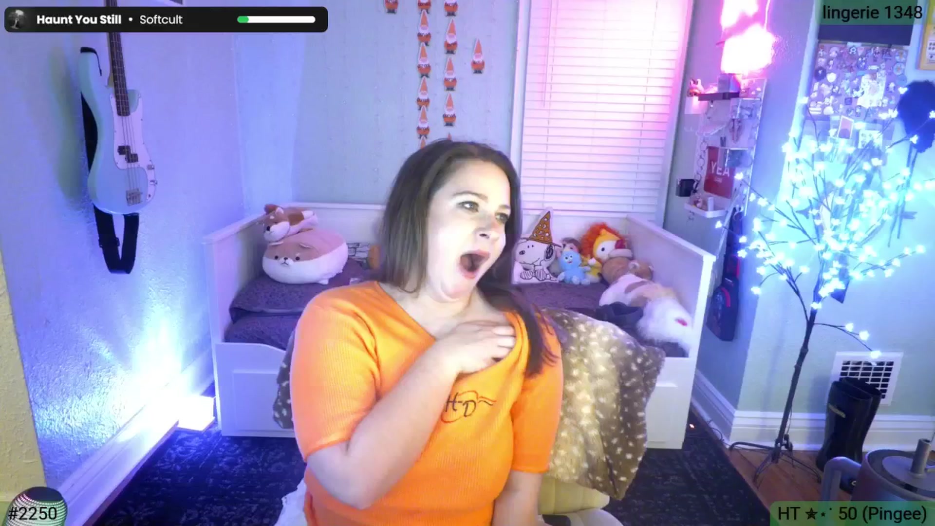 Gallery image thumbnail from Jane_Fern's myfreecams stream on, 03/17/2026, 02:42 image 9 of 20