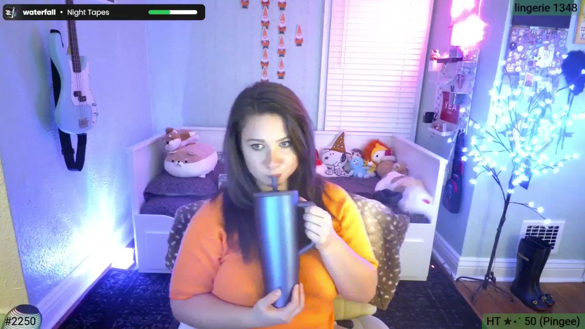 Gallery image thumbnail from Jane_Fern's myfreecams stream on, 03/17/2026, 02:42 image 13 of 20