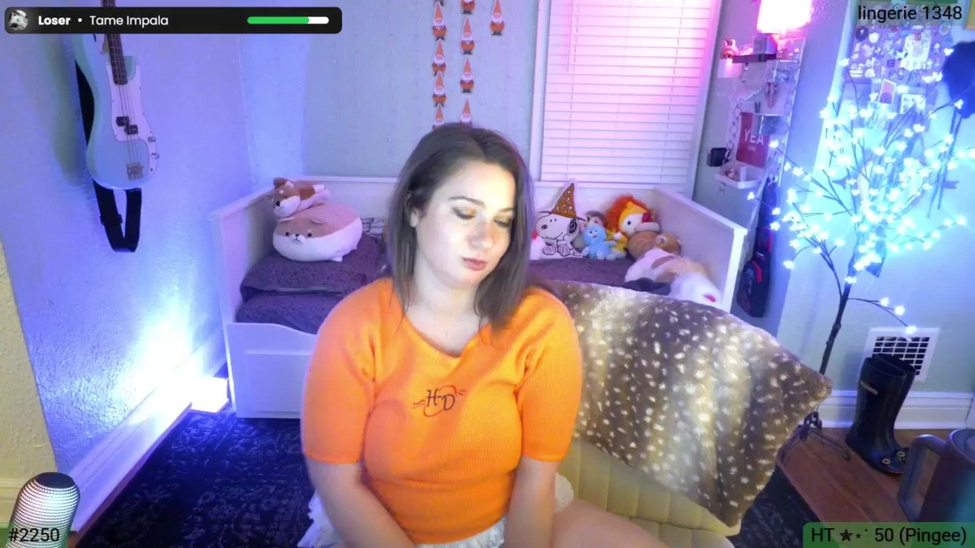 Gallery image thumbnail from Jane_Fern's myfreecams stream on, 03/17/2026, 02:42 image 4 of 20
