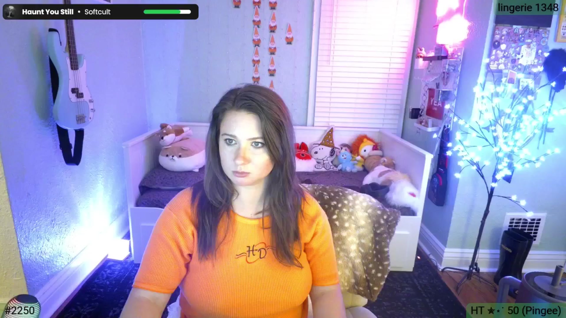 Gallery image thumbnail from Jane_Fern's myfreecams stream on, 03/17/2026, 02:42 image 11 of 20