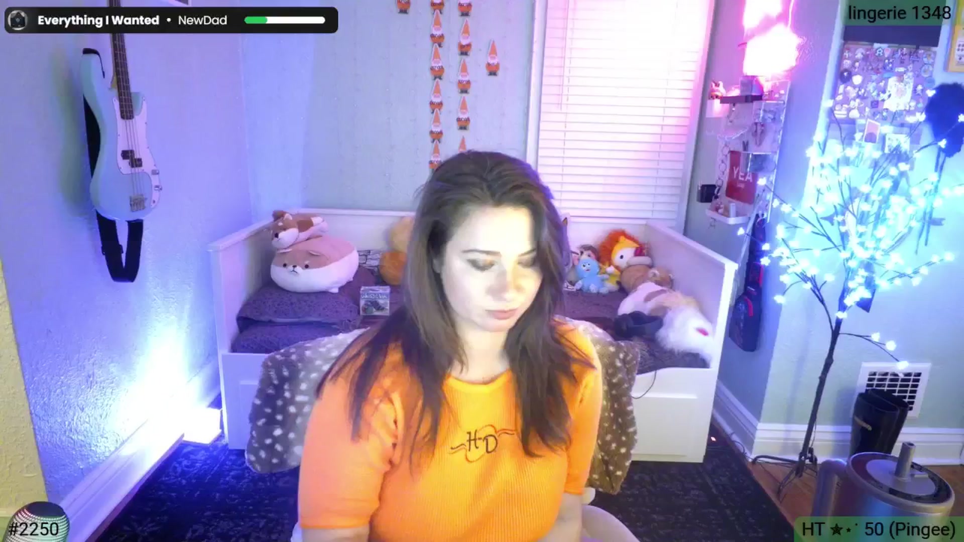 Gallery image thumbnail from Jane_Fern's myfreecams stream on, 03/17/2026, 02:42 image 18 of 20
